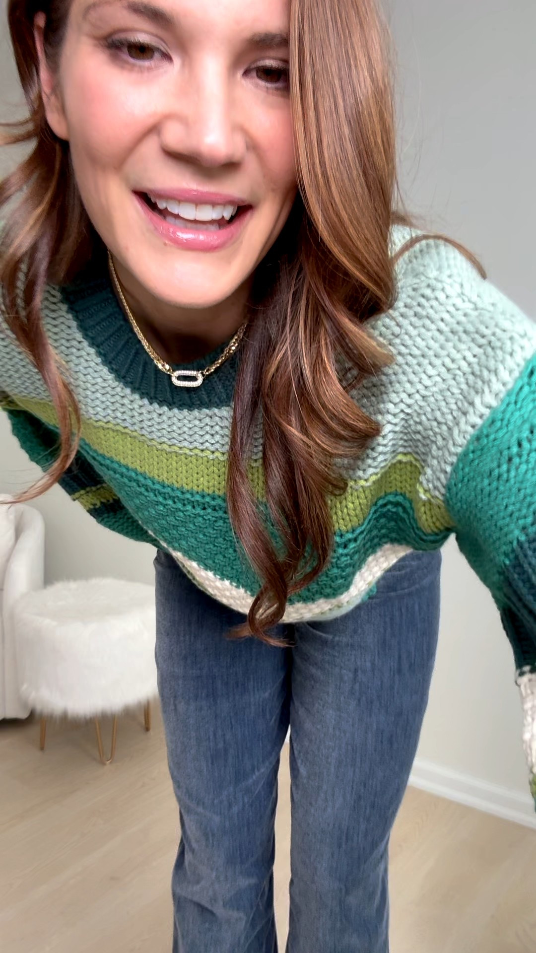 I am obsessed with this sweater! It’s such a perfect soft and chunky sweater. I have it in other colors and love them! 

Sweater, Colored sweater, Jeans, Patterned sweater, Dark denim, Winter outfits, Cozy winter finds, Stang and co

#LTKgrwm #LTKSeasonal #LTKootd