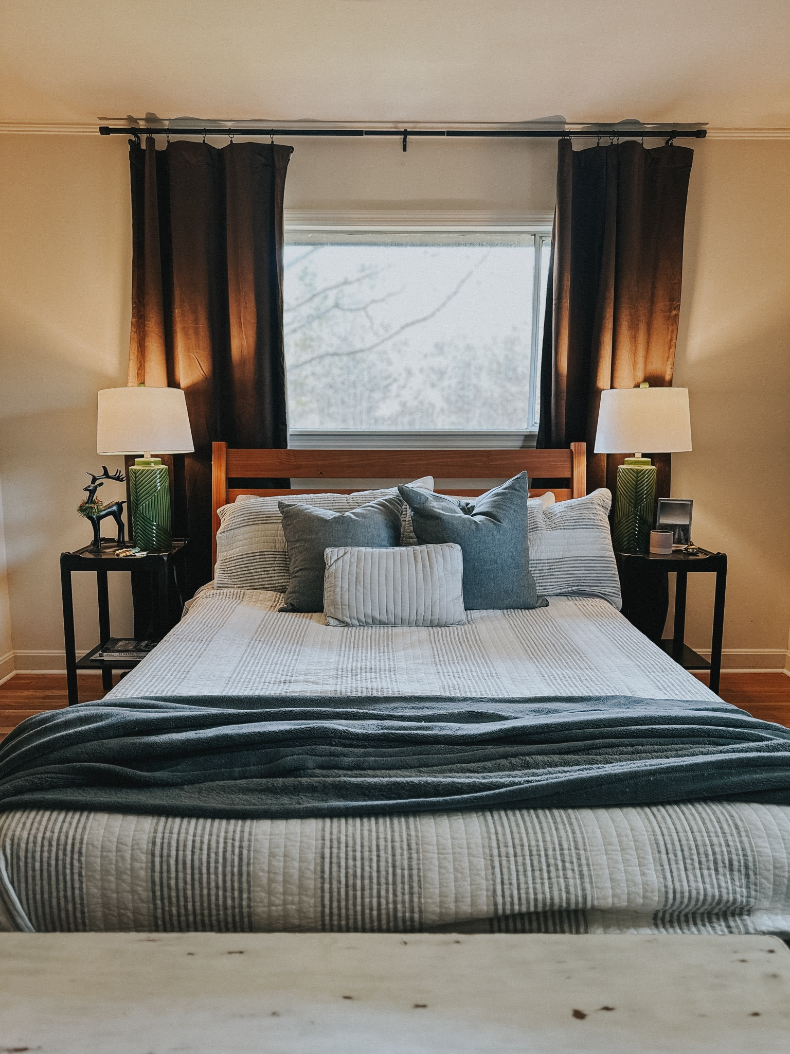 Guest bedroom details all from Amazon. 

Amazon home, Amazon finds; guest bedroom, bedroom details 

#LTKHoliday #LTKhome #LTKSeasonal