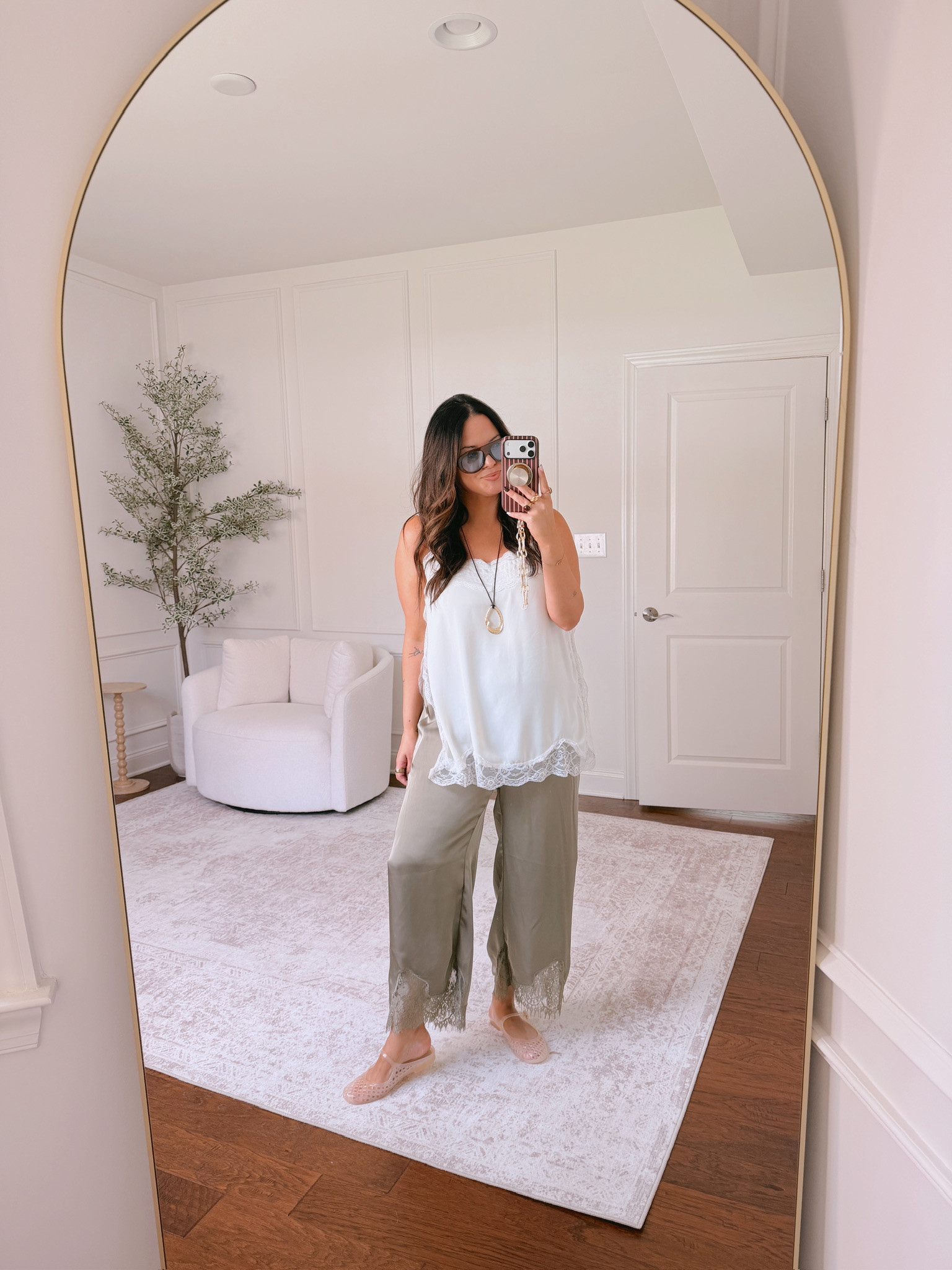 wearing an XL in both 

 #LTKSeasonal #LTKMidsize