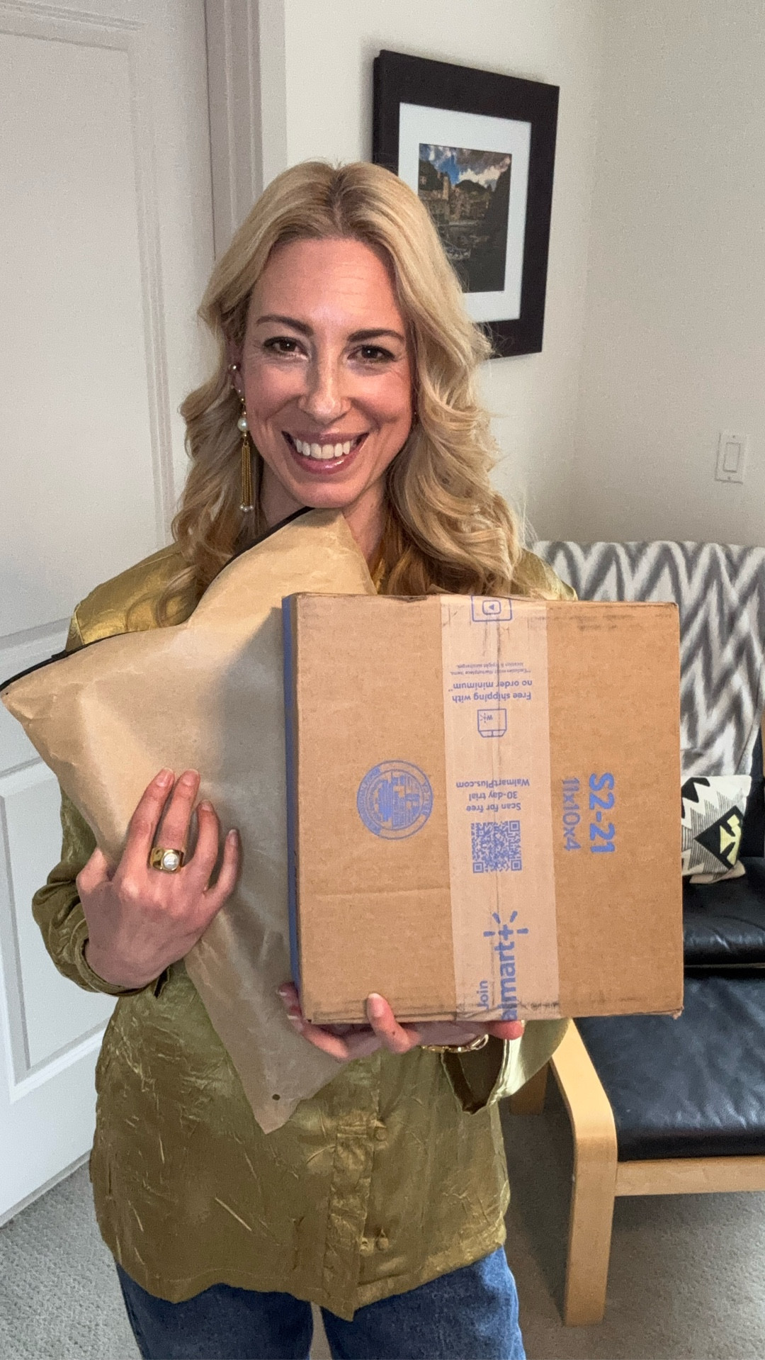 Unbox these fun pants with me! 

Camo pants from @walmart
Snake print from @amazon 

#LTKOver40 #LTKMidsize