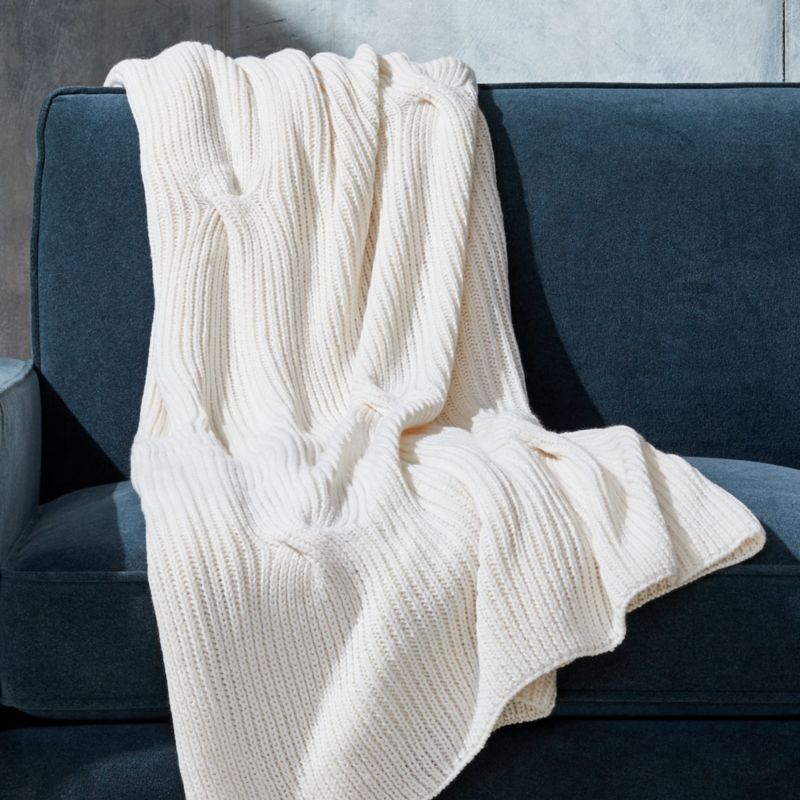 Warm White Cable Knit Throw + Reviews | Crate and Barrel | Crate & Barrel