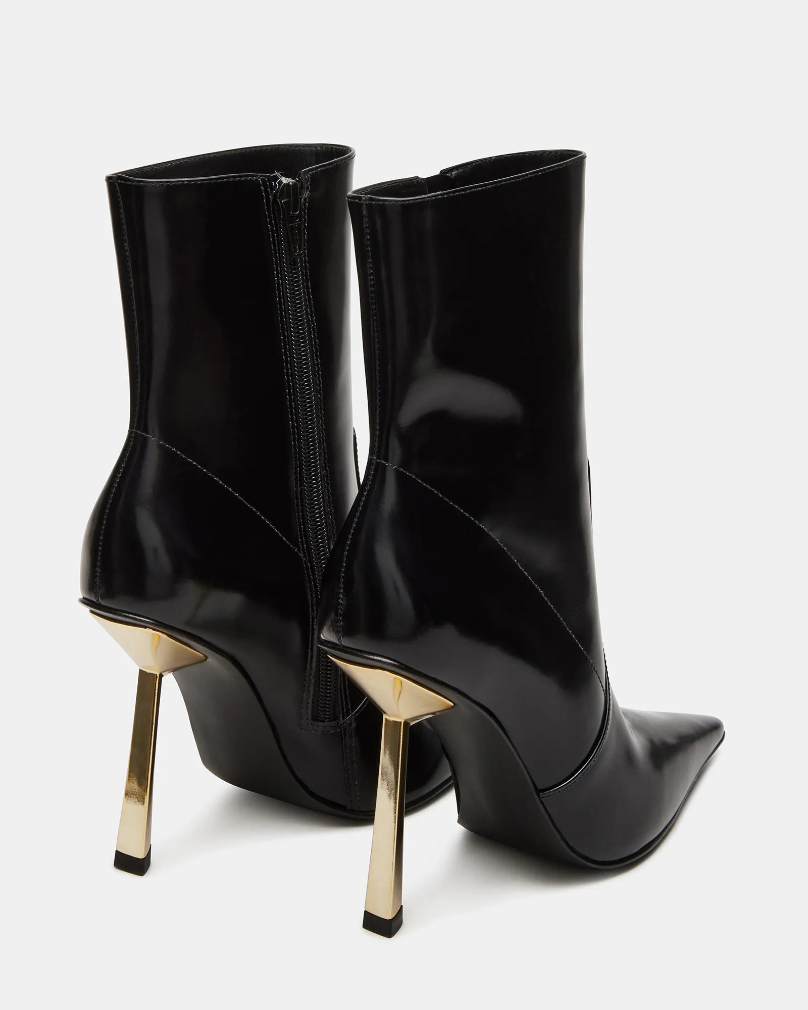 DAMIAN Black Leather Pointed Toe Ankle Boot | Women's Booties | Steve Madden (US)