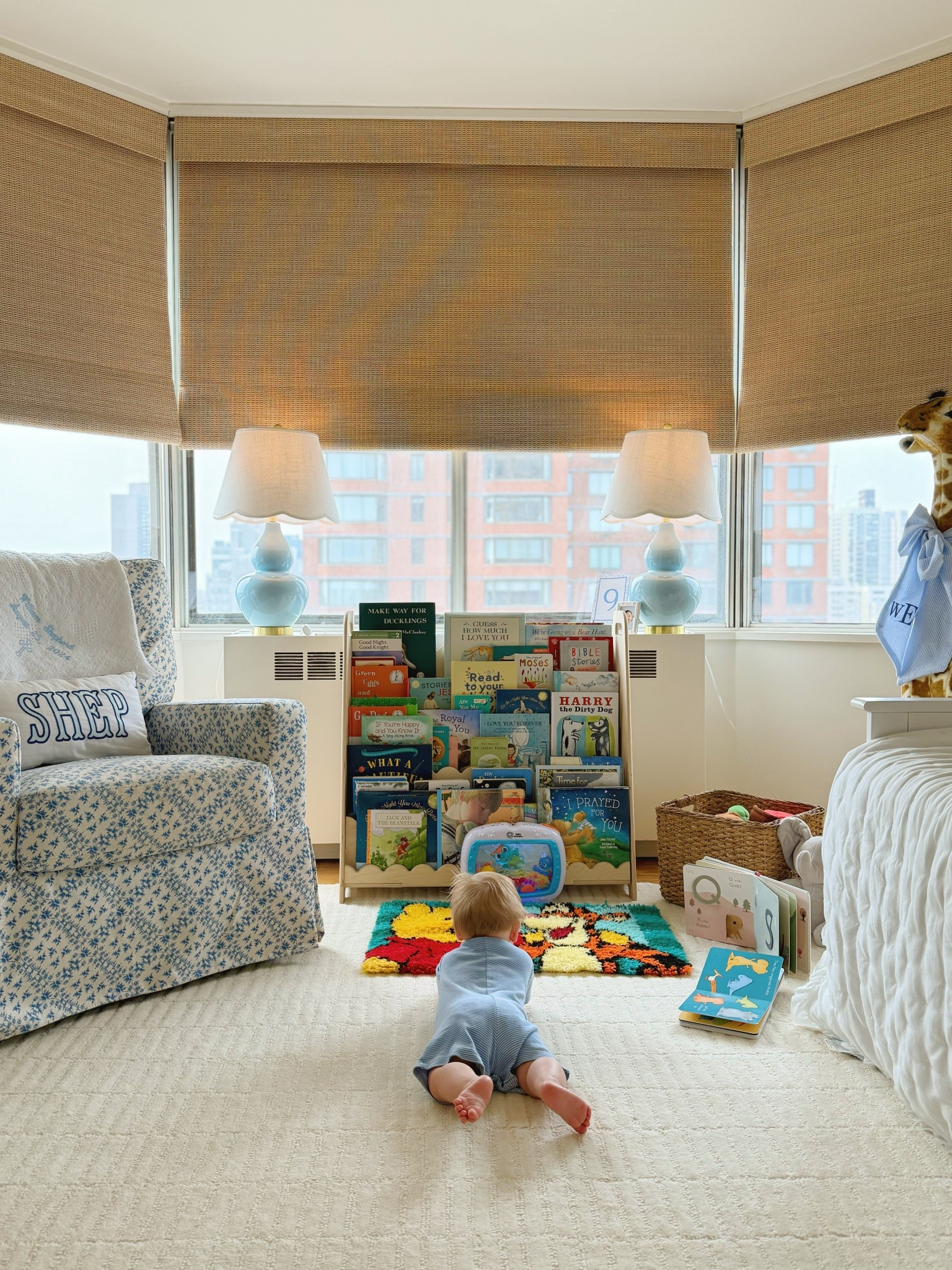 Rug is in Ivory and is a 9x12