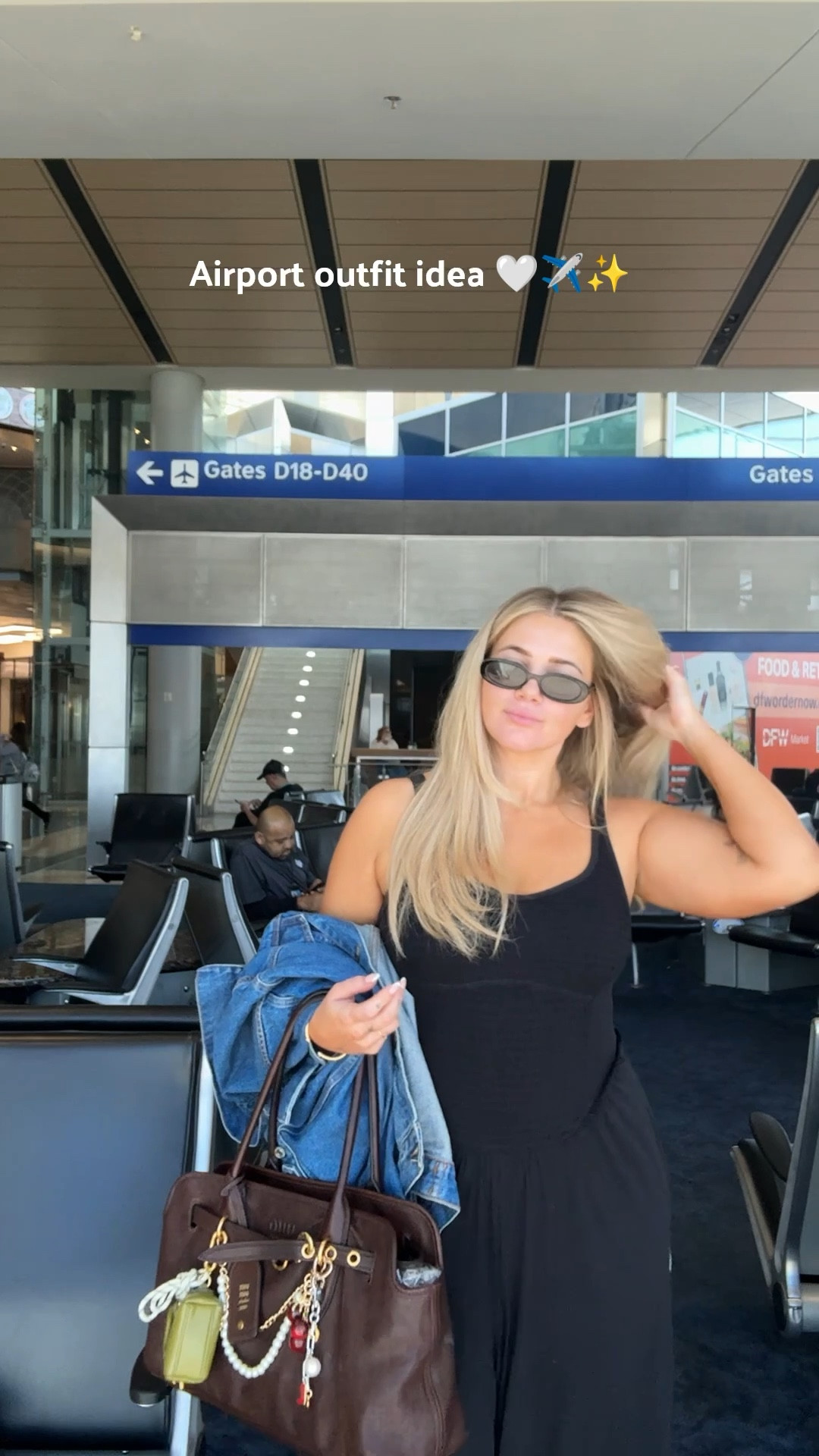 Airport out or just everyday fit that’s comfy & flattering! I’m wearing a size large in the jumpsuit! 

Also tried to find some similar, more affordable options! #ltkmidsize #airportoutfit #midsizejumpsuit 