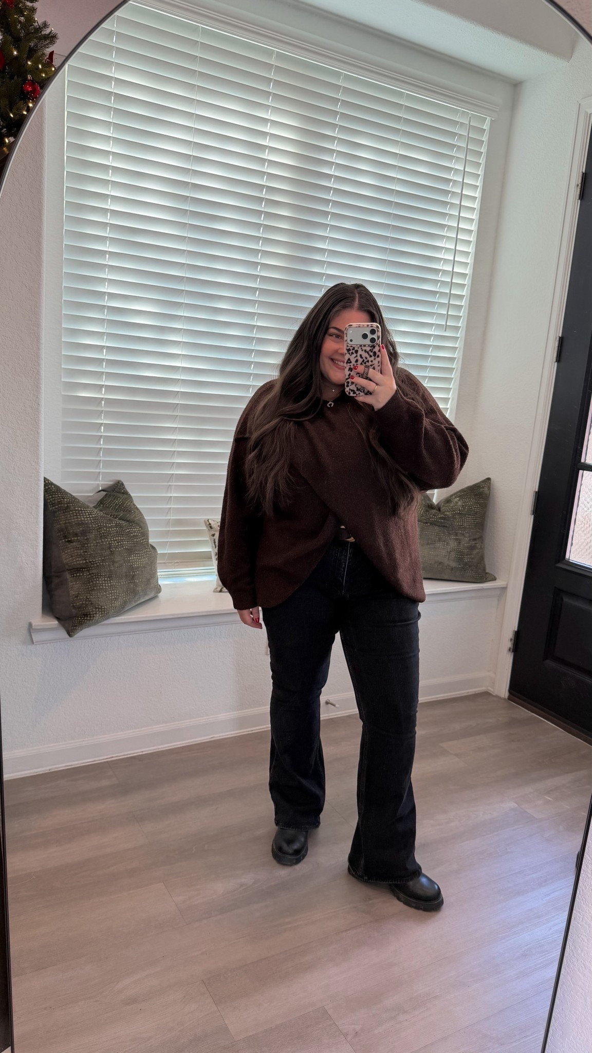 Sweater outfit. Split sweater. Oversized sweater. Amazon fashion. Bootcut jeans. Abercrombie jeans. Abercrombie denim. Brown sweater  

#LTKHoliday #LTKCyberWeek #LTKGiftGuide