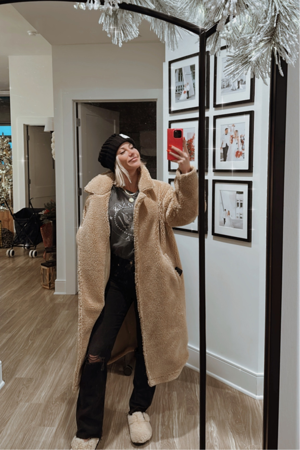 This jack and shoes. Sherpa everything #ltkalo #ltksherpa 

#LTKGiftGuide #LTKfit #LTKHoliday