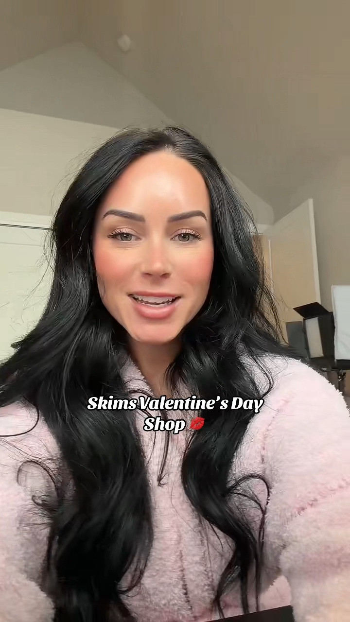 Skims Valentine’s Day shop 💋

#LTKselfcare #LTKValentine #LTKootd