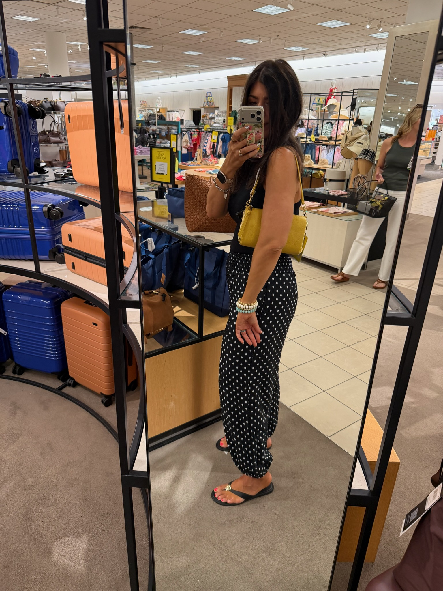 How cute is this bag for end of summer & beginning of fall! 

Nordstrom Anniversary Sale purses!

Everyday bags, work bags, crossbody bags, shoulder bags, tote bags, travel bags, designer bags, mini bags, belt bags, clutches, trending handbags, must have bags, Nordstrom Sale, Nordstrom Anniversary Sale, workwear, midsize fashion, midsize fall outfits, easy outfit ideas, fall outfit inspiration, OOTD, casual style, office outfits, denim, wardrobe staples

#LTKSeasonal #LTKOver40 #LTKSaleAlert