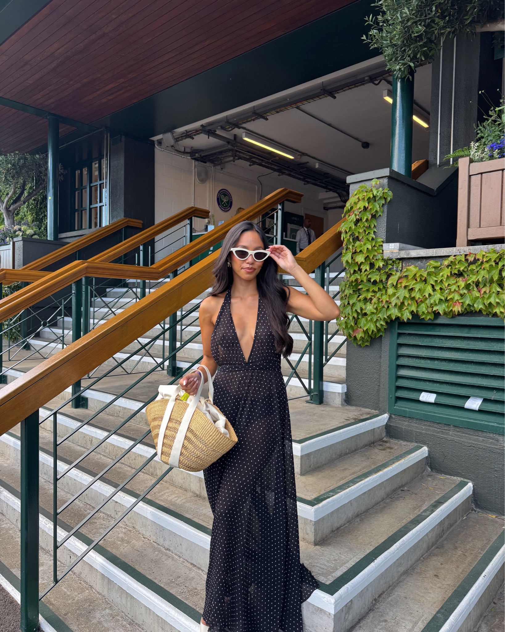 The summer dress I’ve been loving 🌞 polka dots all summer.. wearing size XS 