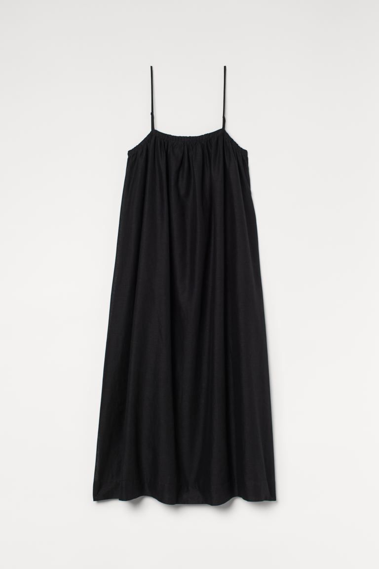 Wadenlanges Kleid in A-Linie aus einem leichten Leinen-/Baumwollmischgewebe. Modell mit voluminö... | H&M (DE, AT, CH, DK, NL, NO, FI)