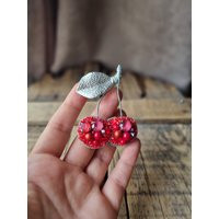 Cherry Brooch - Handmade Beaded Red Fruit Pin | Etsy (US)