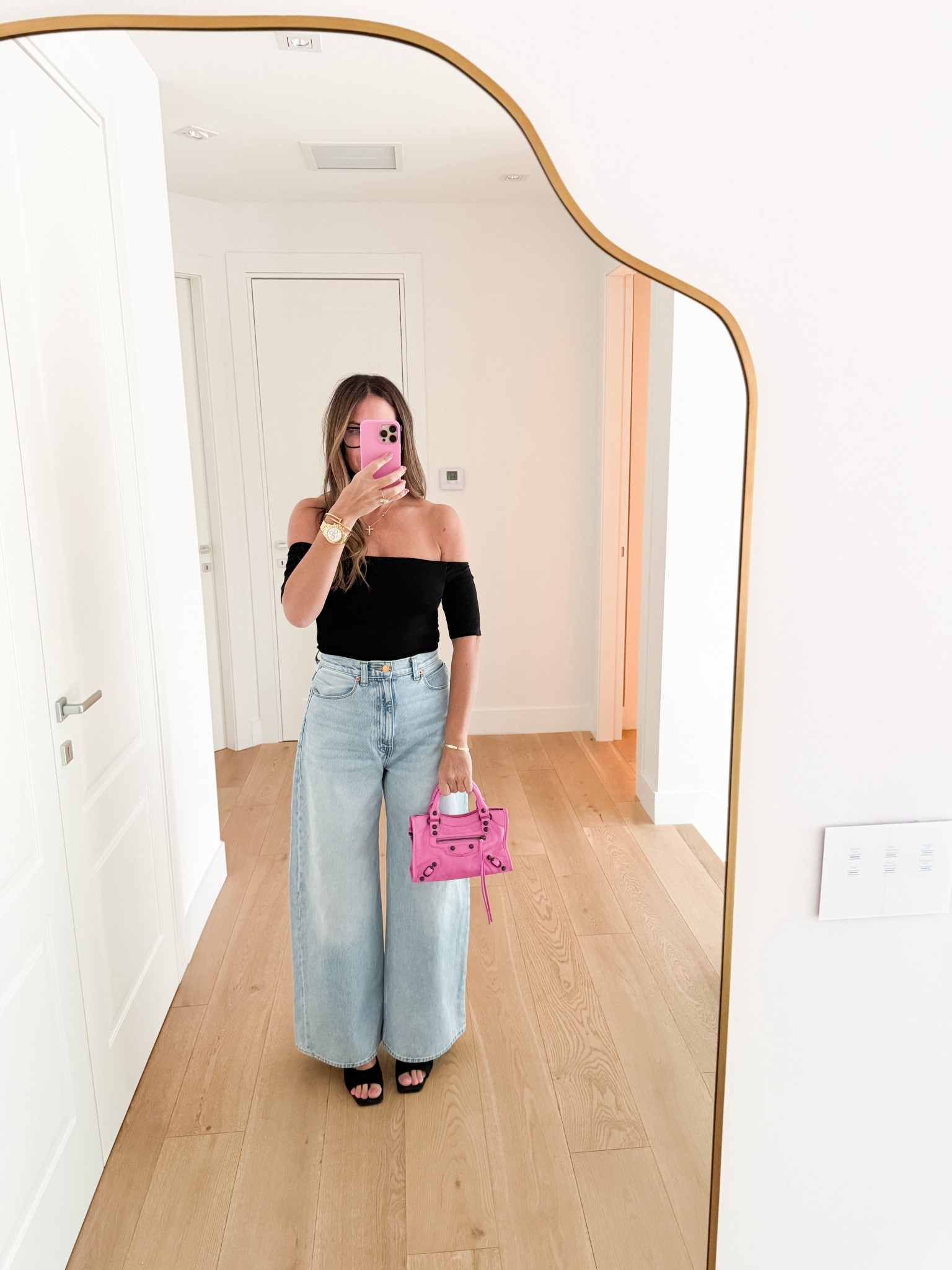 Whenever I have “nothing to wear,” this top does the trick! 

#LTKOver40 #LTKootd #LTKmomlife
