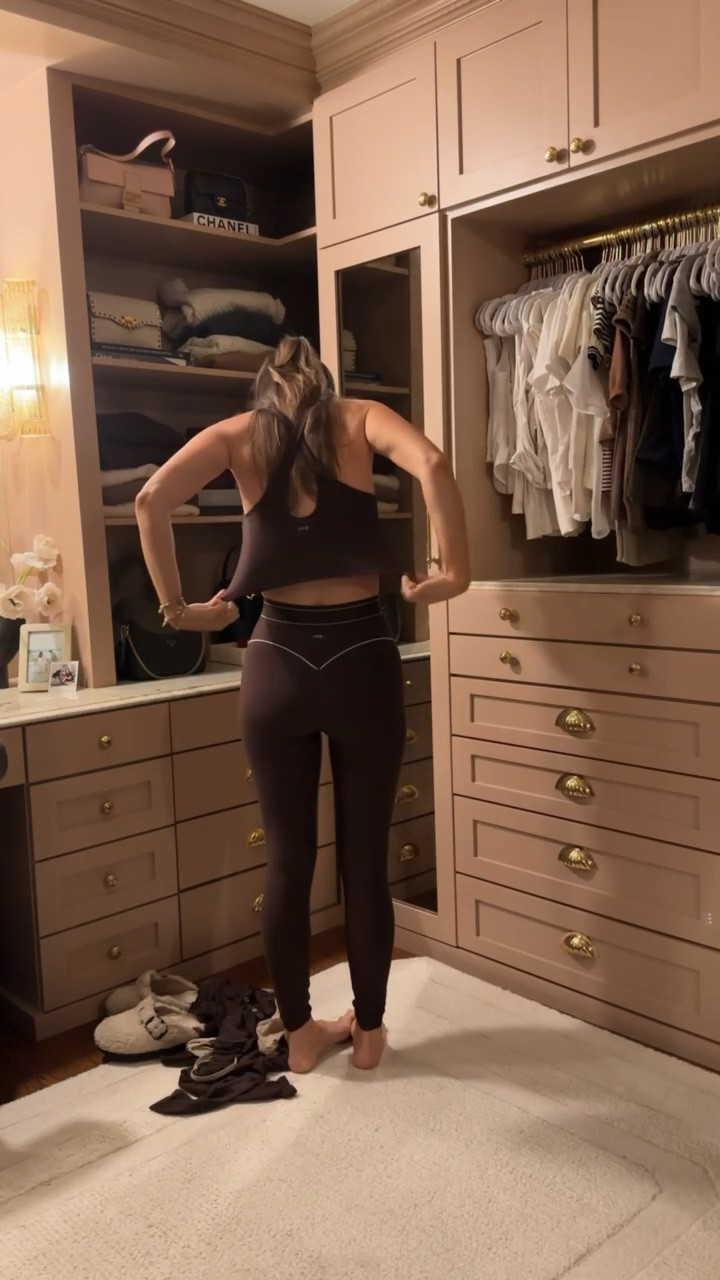 WORKOUT WITH ME✨
code: ALOPROFILE25 for Sculpt Society

My workout mat is by Stakt

Closet paint color: SW 'Interface Tan'

#LTKActive #LTKfitnessgoals #LTKvlog