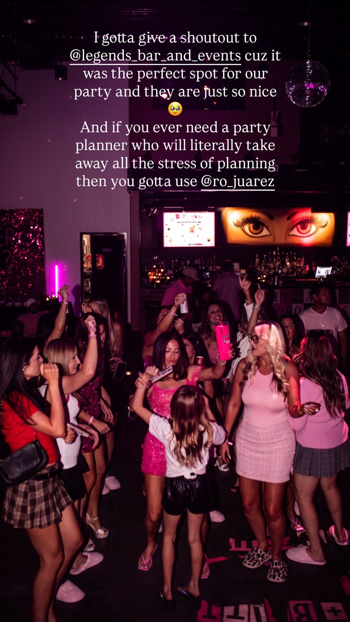 I gotta give a shoutout to @legends_bar_and_events cuz it was the perfect spot for our party and they are just so nice 🥹
And if you ever need a party planner who will literally take away all the stress of planning then you gotta use @ro_juarez