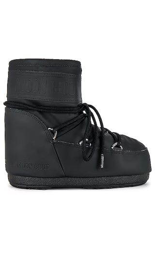 Icon Low Rubber Boot in Black | Revolve Clothing (Global)
