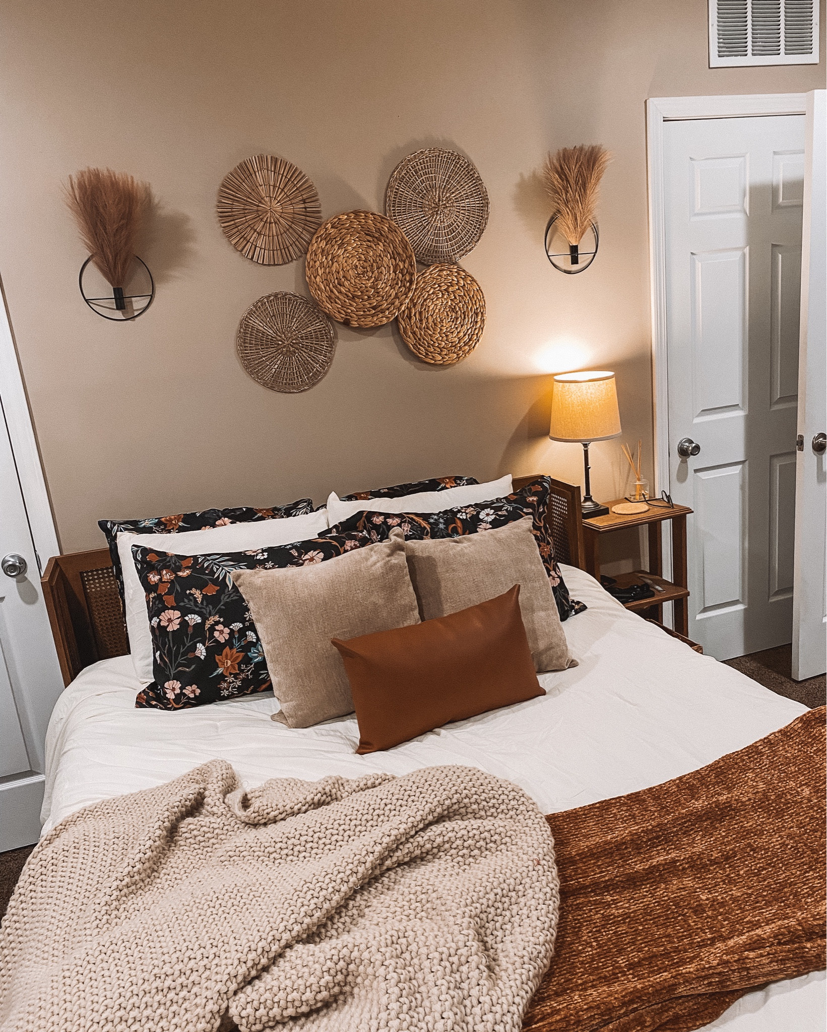 Bedding refresh ✨

#LTKStyleTip #LTKFindsUnder100 #LTKHome