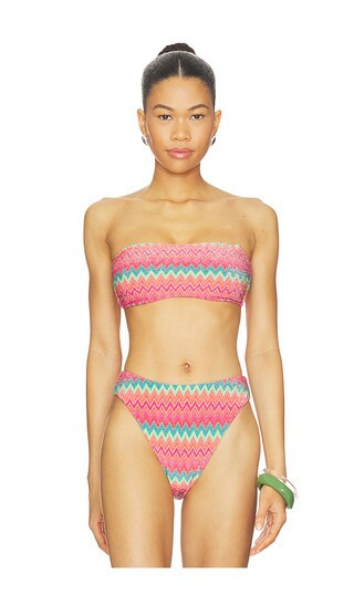 BEACH RIOT Kelsey Bikini Top in Pink. - size L | Revolve Clothing (Global)