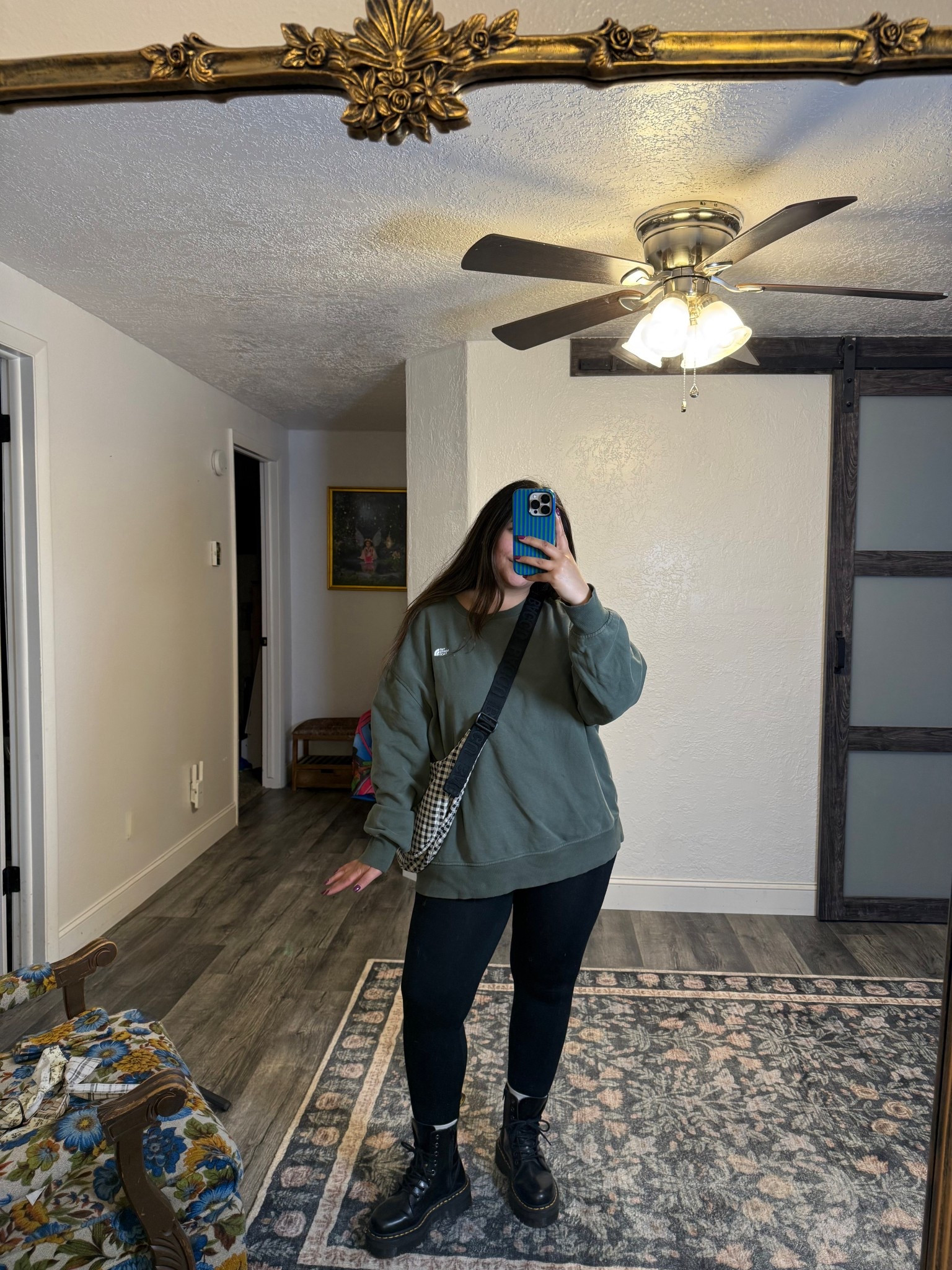 Cozy ootd. Wearing a men’s L in the sweater and a large short in the leggings :) this color might be out of stock so linking others 

#LTKMidsize #LTKootd #LTKSaleAlert