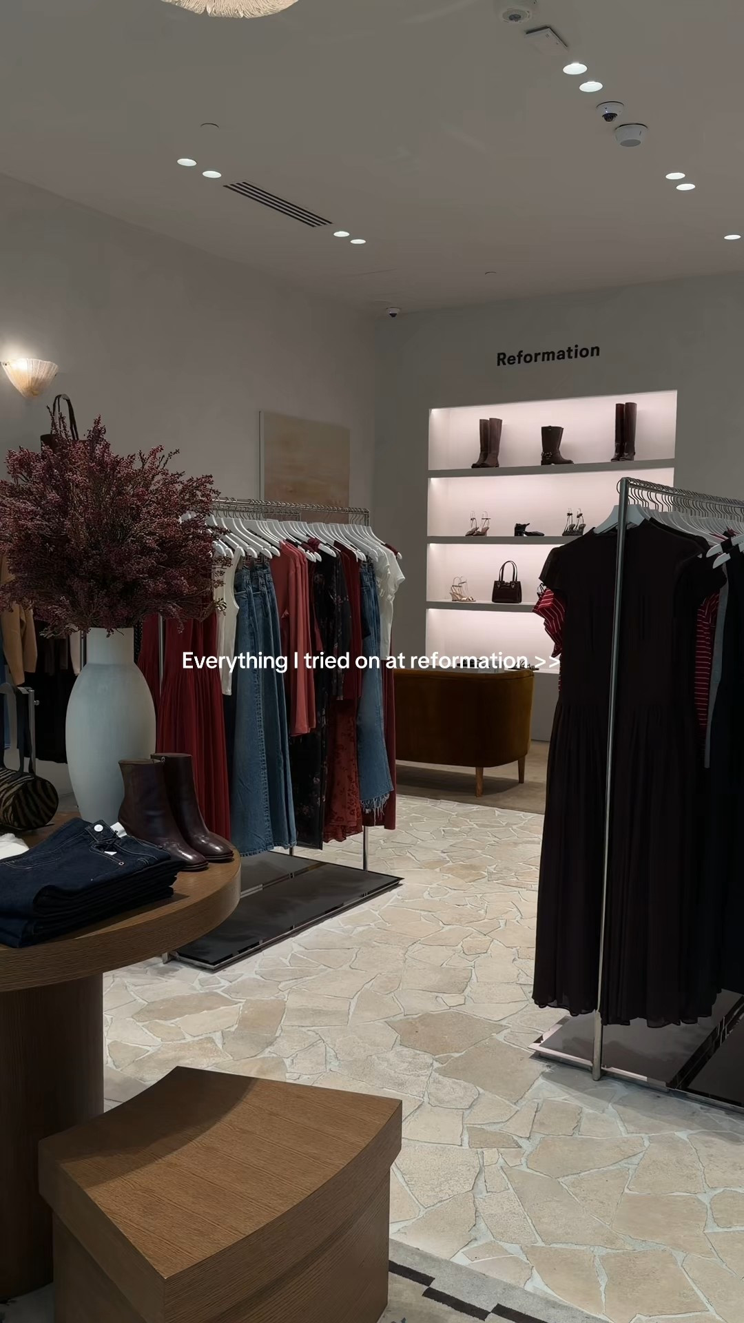 Romanticizing my reformation try-on 🤍

#LTKValentine #LTKdayinmylife