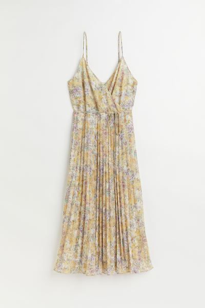 Pleated wrap dress | H&M (DE, AT, CH, NL, FI)