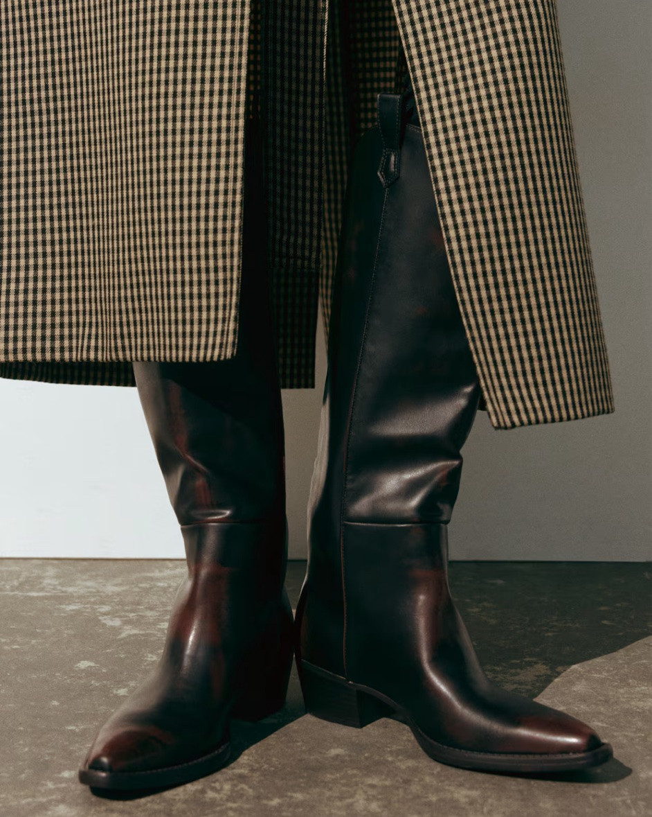 Brown knee high cowboy boots

#LTKSeasonal