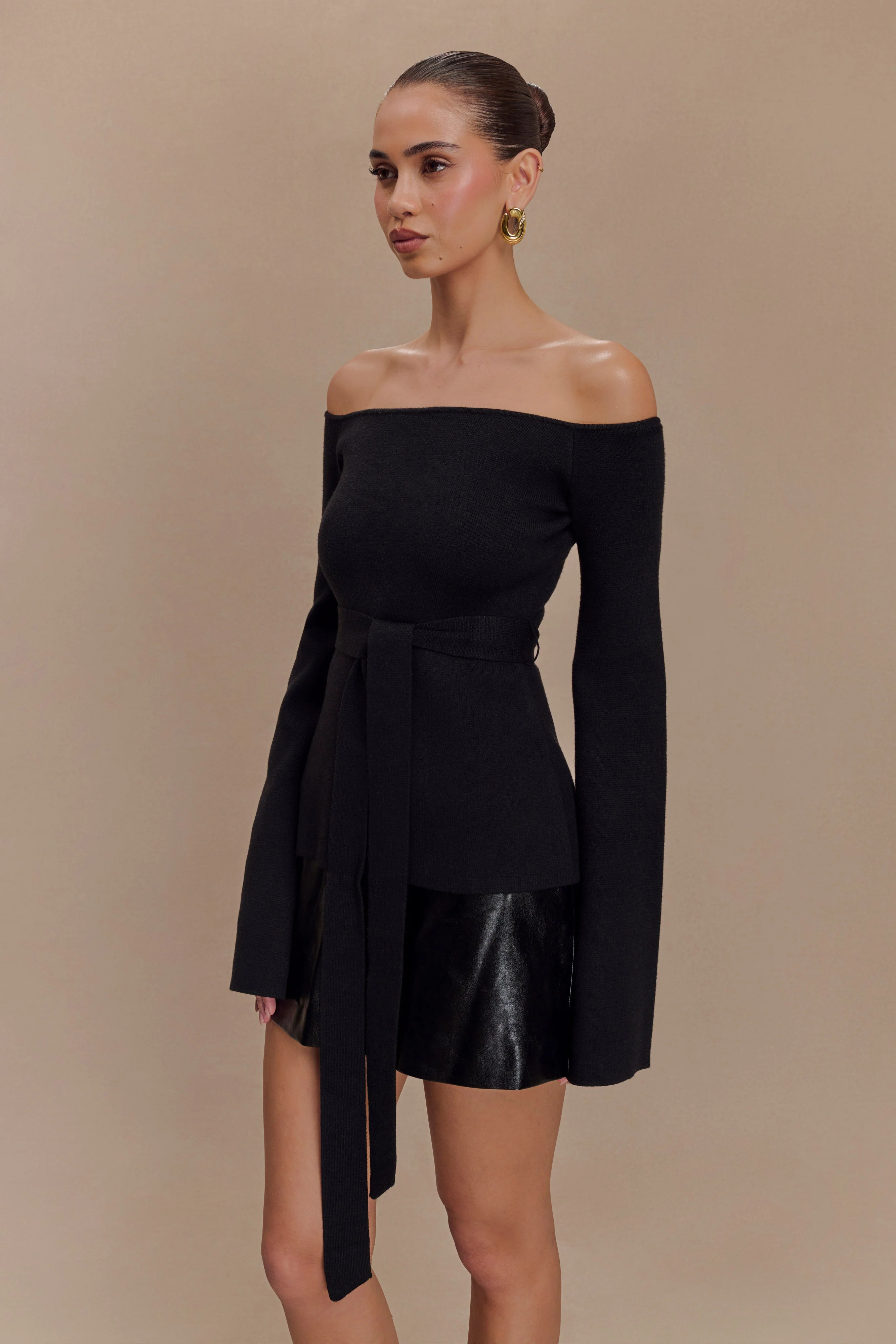 Kyle Off Shoulder Knit Top - Black | MESHKI US