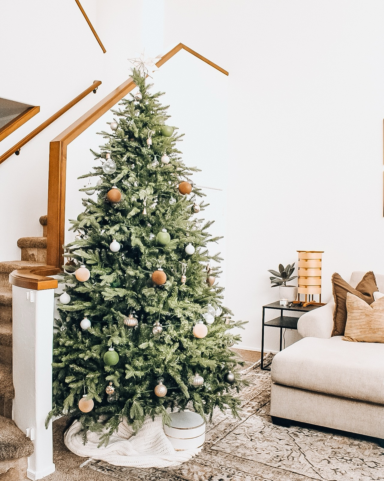 Christmas from last year 🎄

Typically by this time I would have already had all of my Christmas decor up for a week - but being 36 weeks pregnant has put me a tad behind this year 😅

I’m hoping to get to our tree this weekend and it will probably look a lot like last years tree - I don’t know that I have the time or energy to get new ornaments/decor this year!

Comment CHRISTMAS to get all of the links from our Christmas tree straight to your inbox ✨

#ChristmasDecor #HolidayDecor #ChristmasVibes #ChristmasDecorIdeas #HolidayHome #FestiveDecor #ChristmasInspo #ChristmasMagic #HolidayDecorating #CozyChristmas #ChristmasTreeDecor #ChristmasAtHome #DeckTheHalls #MerryAndBright #TisTheSeason