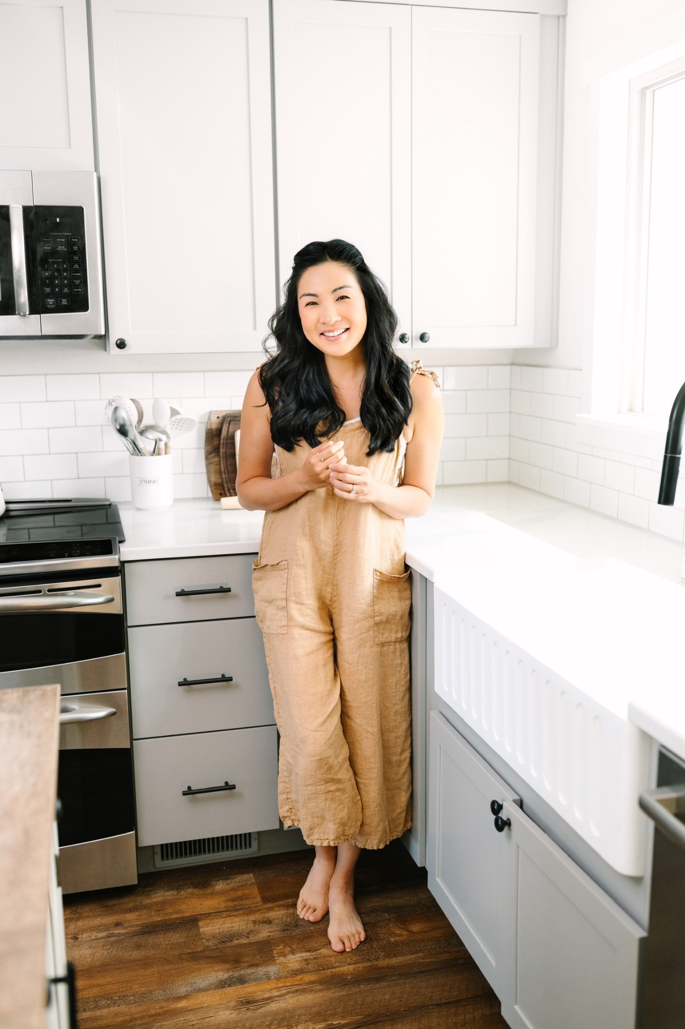 Because sometimes the best outfits are the ones you can cook, clean, and cuddle in 🤎

#LTKFallSale #LTKStyleTip #LTKSeasonal