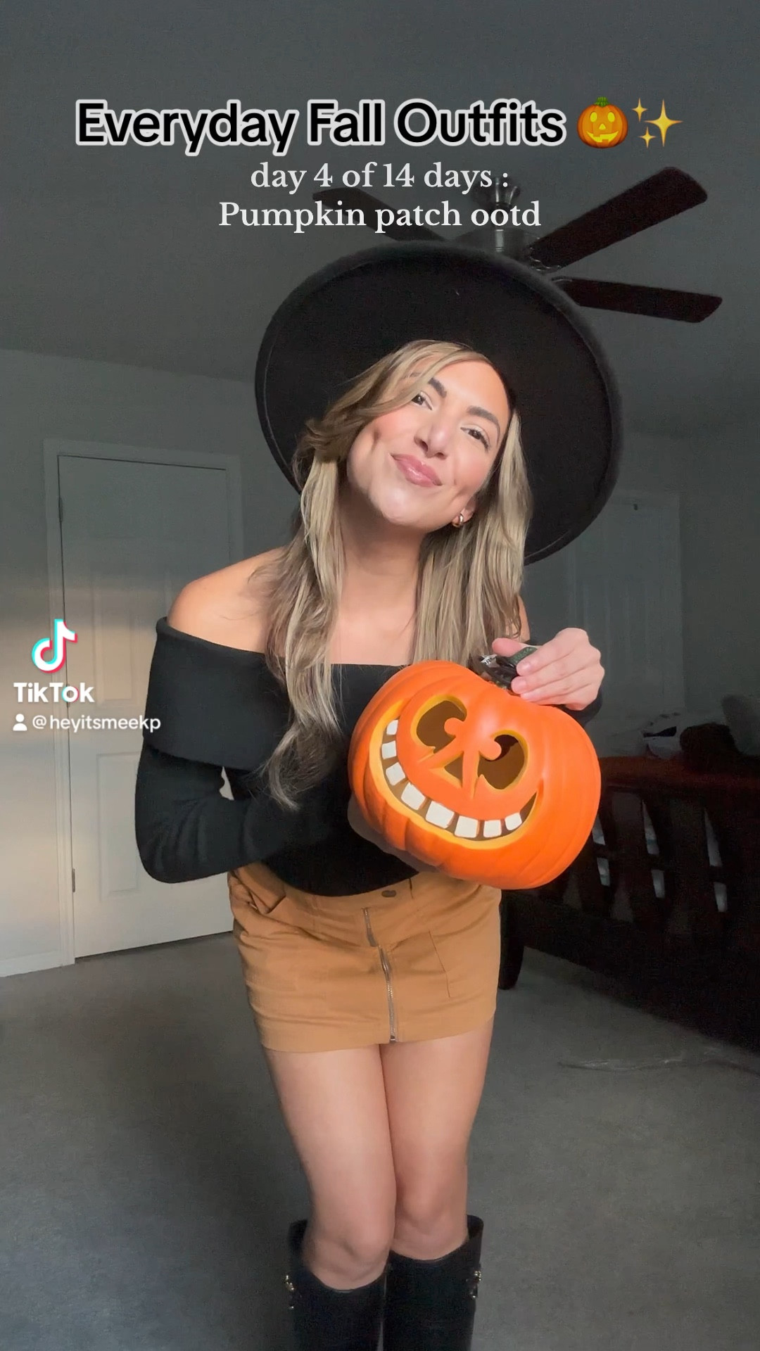 Looking for an outfit to wear to the Pumpkin Patch?! This is one is perfect and all pieces are super affordable from Target 🧡 love the off the shoulder top, it’s such a versatile piece! 

falloutfit, cargo skirt, off the shoulder top, fall trends, target finds, target fashion 

#LTKfindsunder50 #LTKstyletip #LTKSeasonal