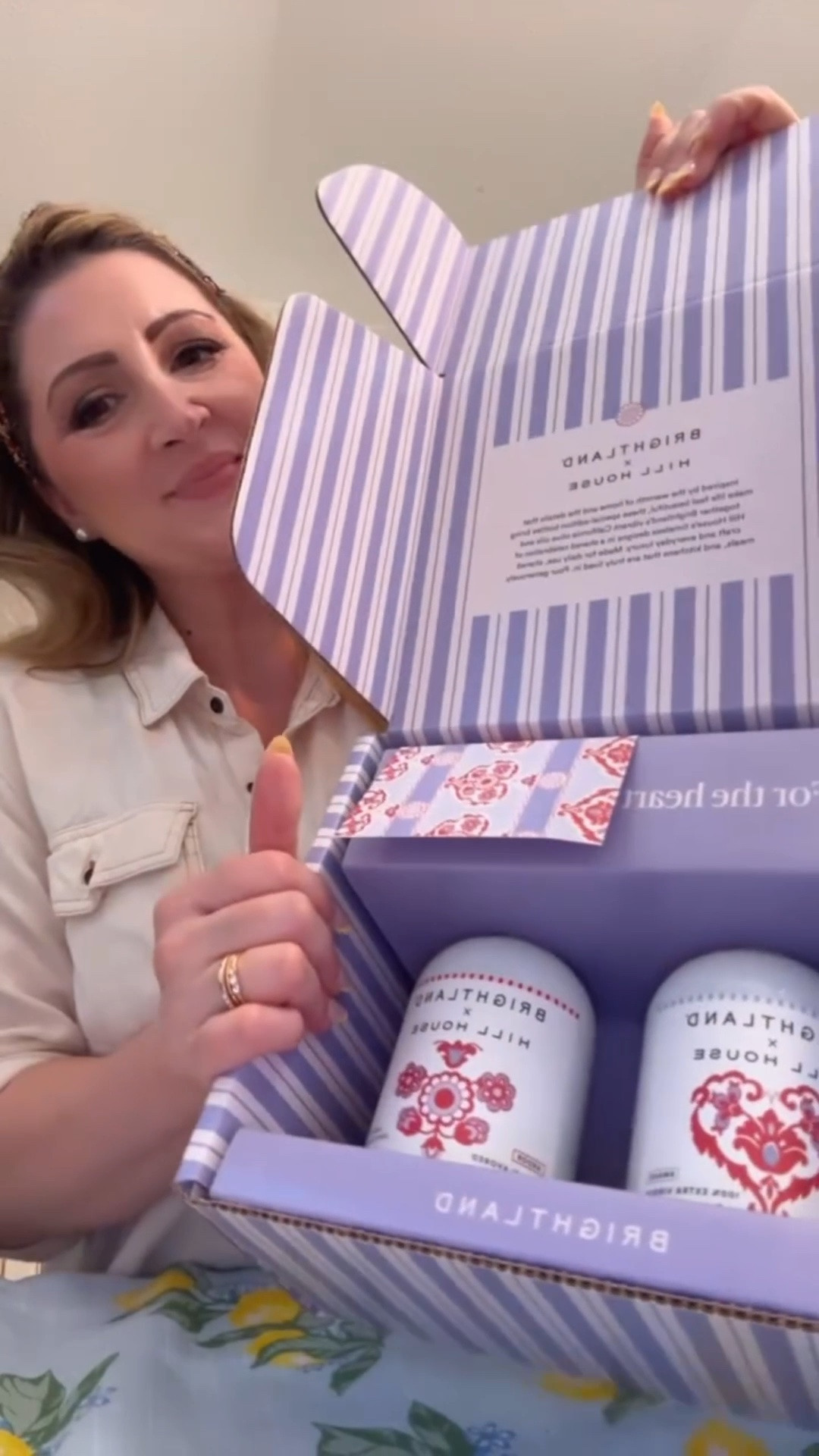 My family has been asking me what I want for Mother’s Day and it’s usually “nothing” - but secretly been wanting the limited-edition Hill House set and I’m  so happy I received it already. If your mom loves to cook, surprise her with this gorgeous set, it’s literally my favorite olive oil with a hint of flavors. Use my link to shop Brightland: https://brightland.co/ADRIANA to save 15% off 💙❤️