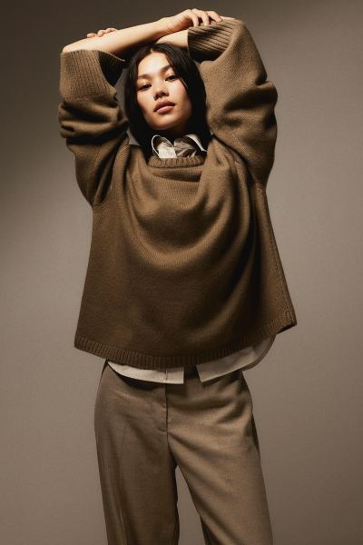 Straight Pants | H&M (US + CA)