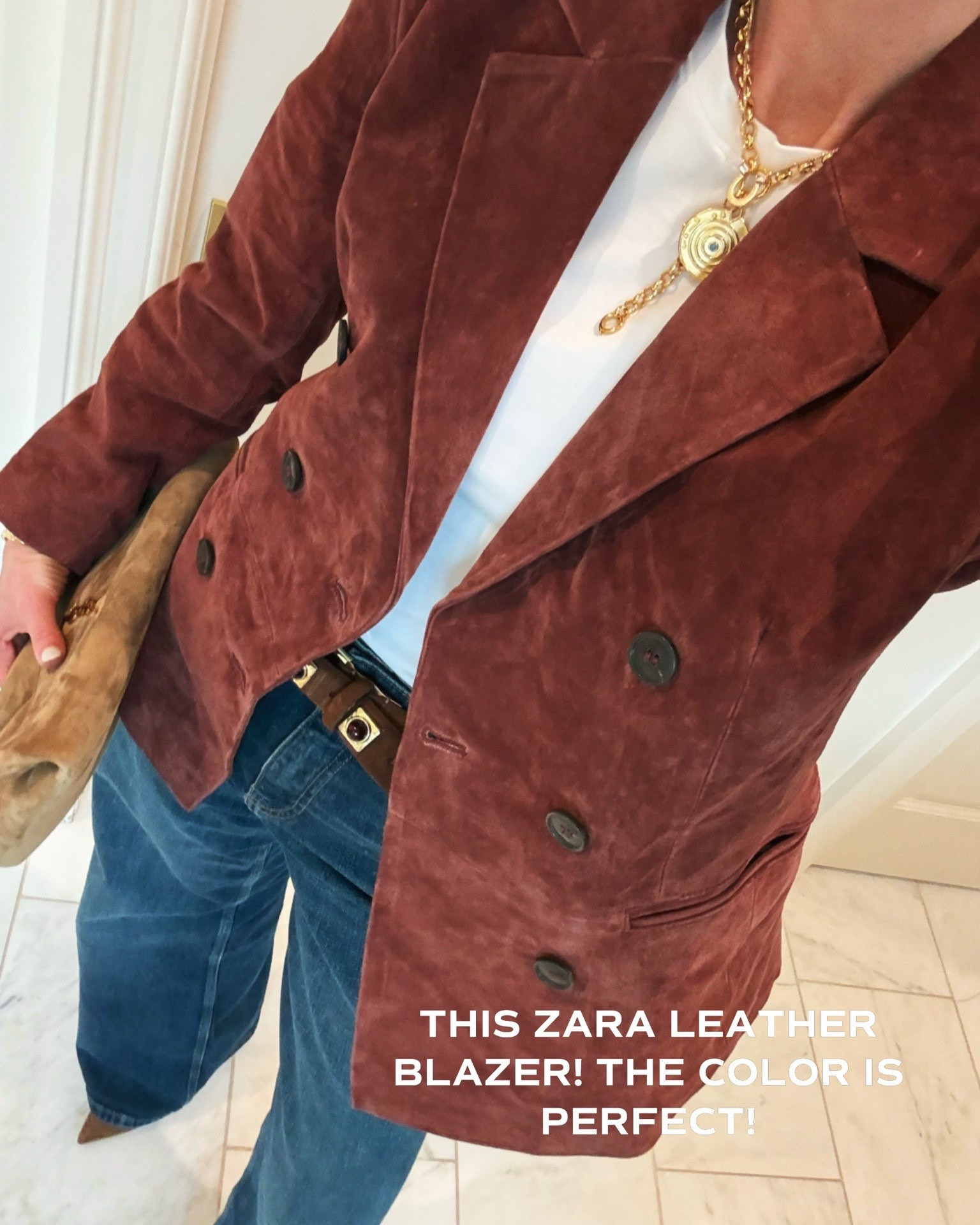 This Zara blazer is such a great find for fall! I’m wearing size small, runs tts.