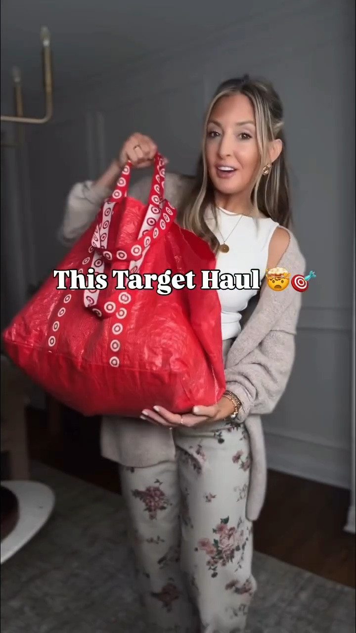 This target haul! 😍 the floral pattern jeans are just like the Anthro collettes! 
You truly cannot beat these jeans. The floral pattern is gorgeous and the everyday straight-leg pair is going to be worn so often! I am so excited to see some fun spring colors too. #casualoutfitideas

#LTKootd #LTKFindsUnder100 #LTKFindsUnder50