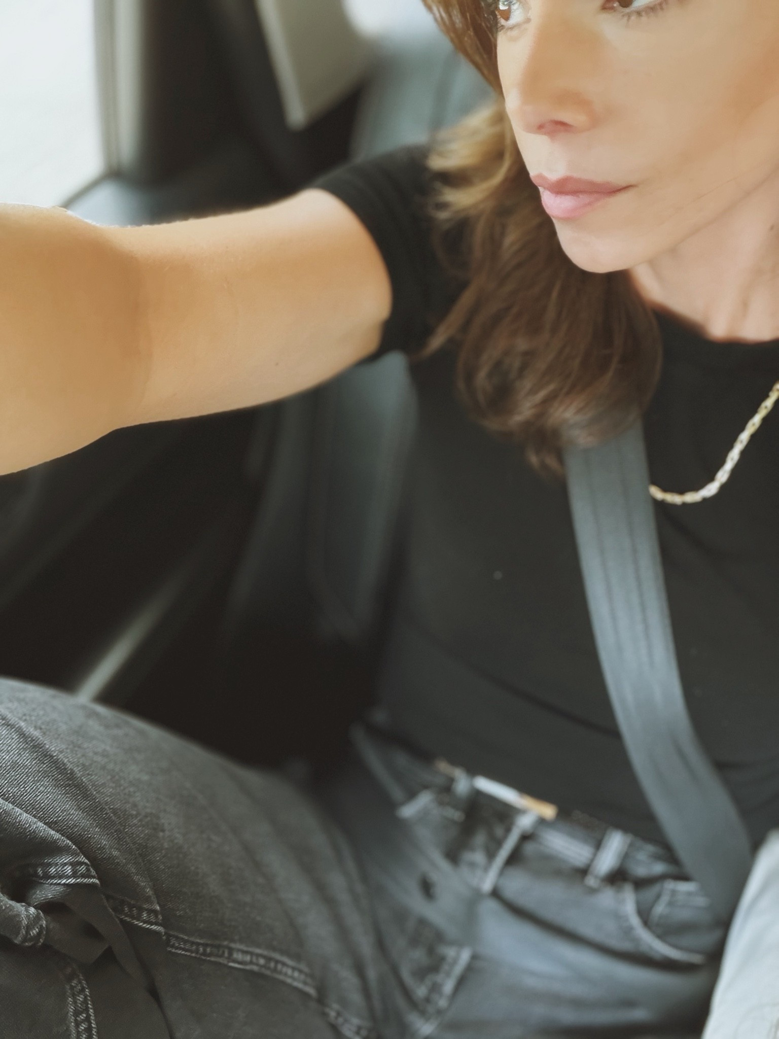 Classic black outfit

#LTKfall #LTKcanada #LTKjeans