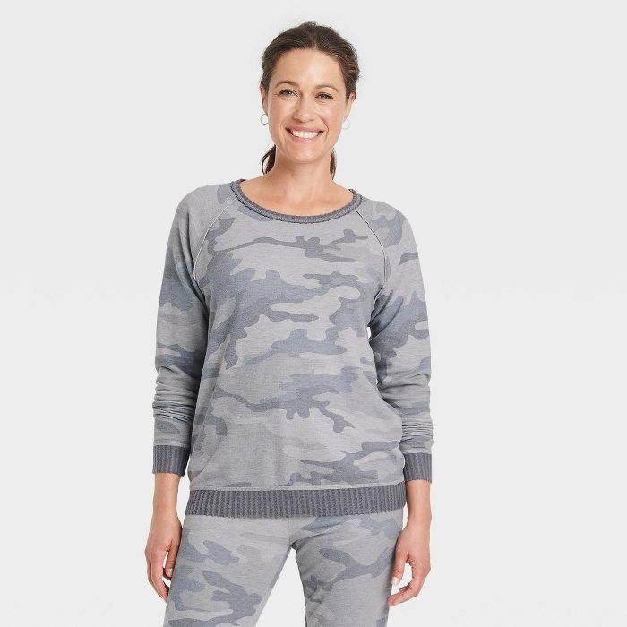 Women&#39;s Sweatshirt - Knox Rose&#8482; Green Camo Print XS | Target