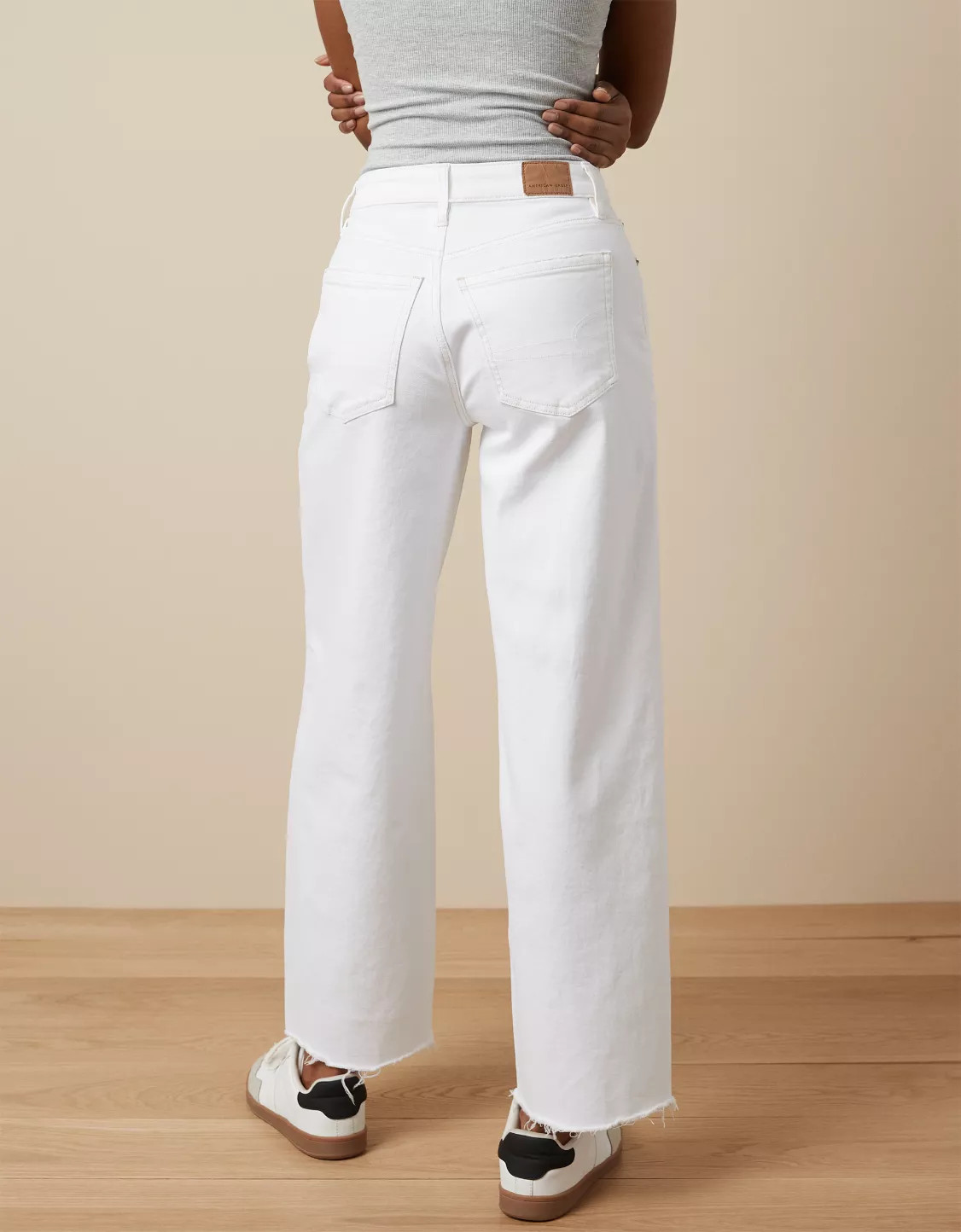 AE Strigid Super High-Waisted Baggy Wide-Leg Ankle Jean | American Eagle Outfitters (US & CA)