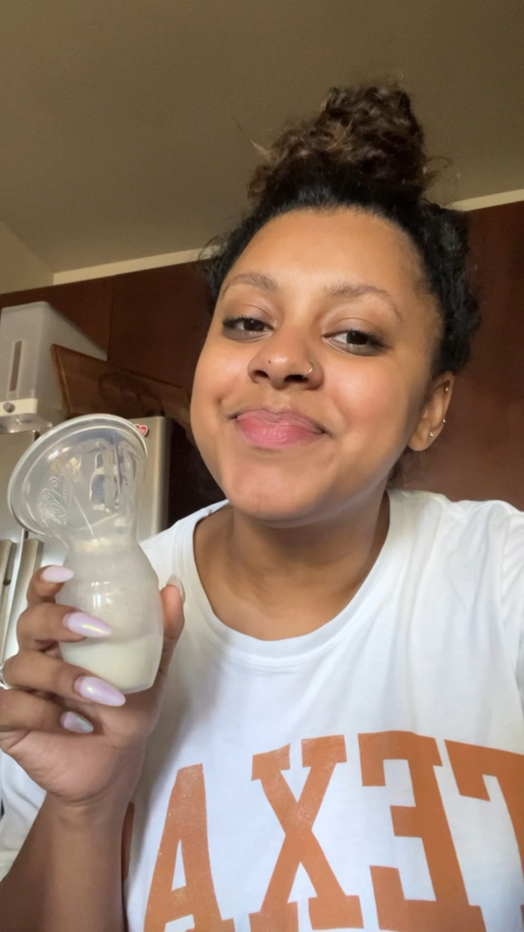 Breastfeeding and pumping mommas!! You NEED the Hakaa silicone pump if you are struggling building your freezer stash! I swear by this! Super helpful and low maintenance! 

#LTKBaby #LTKKids #LTKFamily
