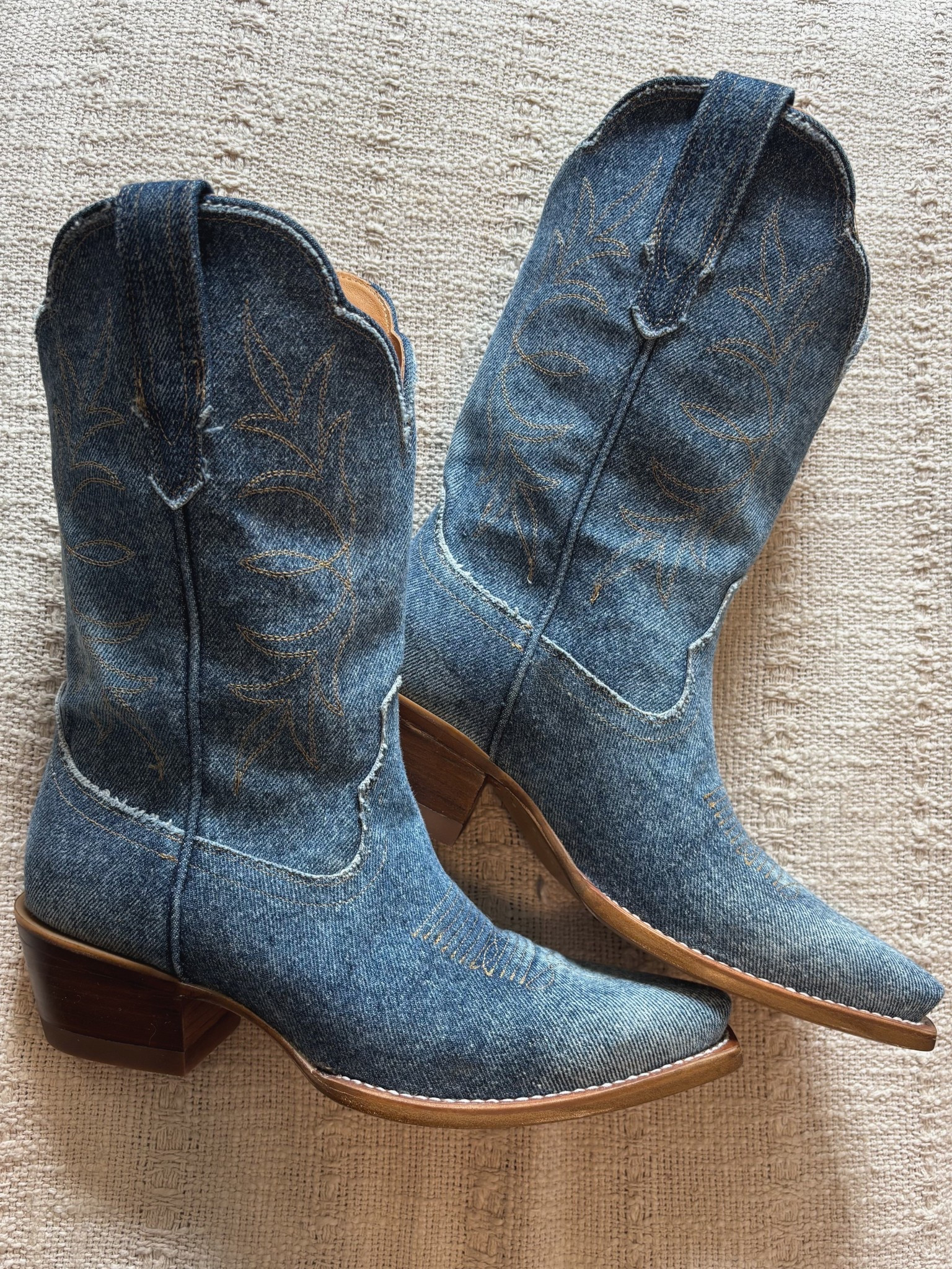 Denim Tecovas Sadie’s! I ordered the Idyllwind aces and these and ultimately decided I preferred the stitching on these! I linked both because one pair is a splurge and one is a steal! 

#LTKStyleTip #LTKFestival #LTKShoeCrush