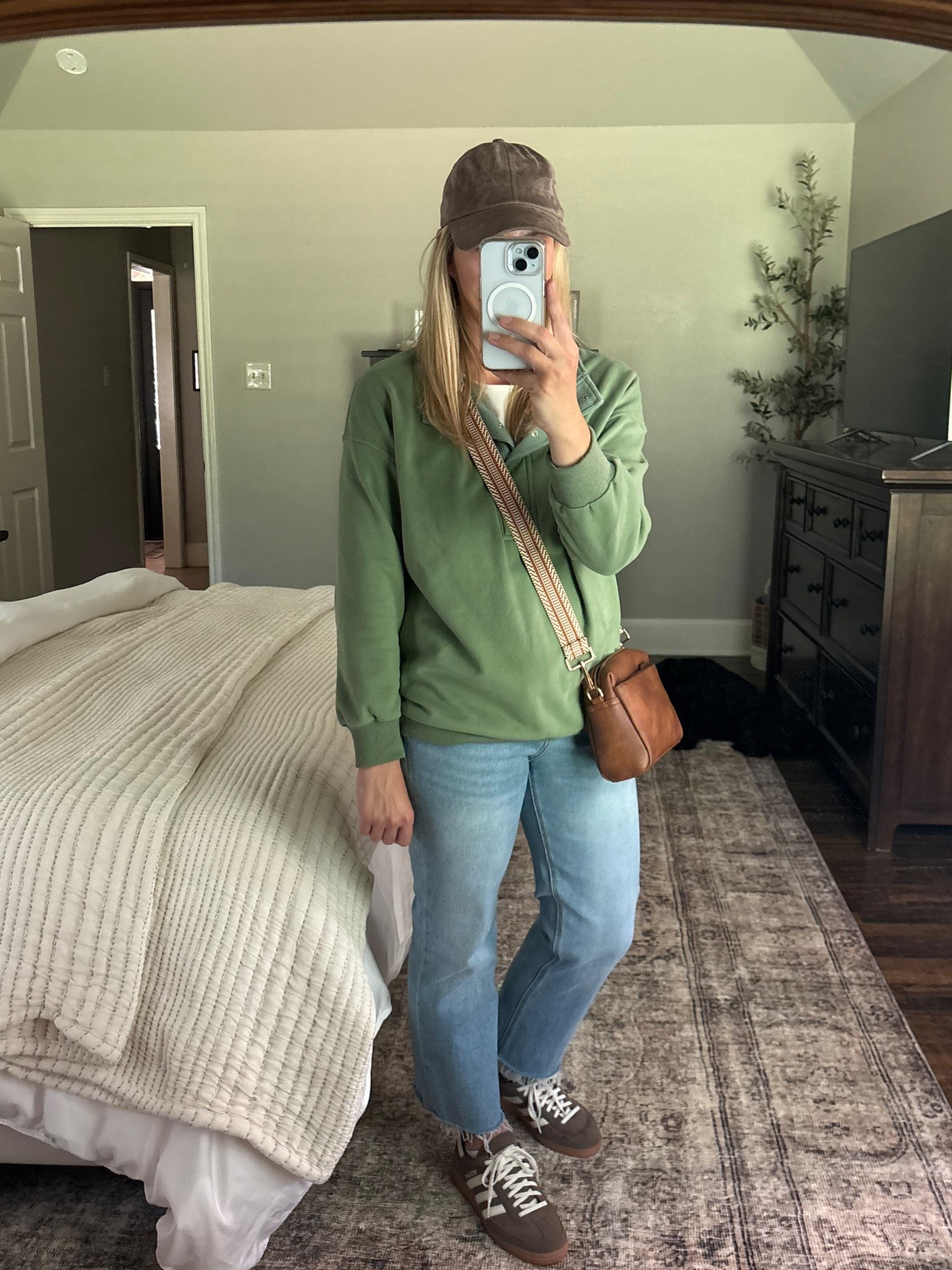 Just saw both were on lightning deal! 

Love this Amazon pullover!  Wearing a S  Multiple color options!  And my favorite Amazon purse!

#LTKOver40 #LTKSaleAlert #LTKootd