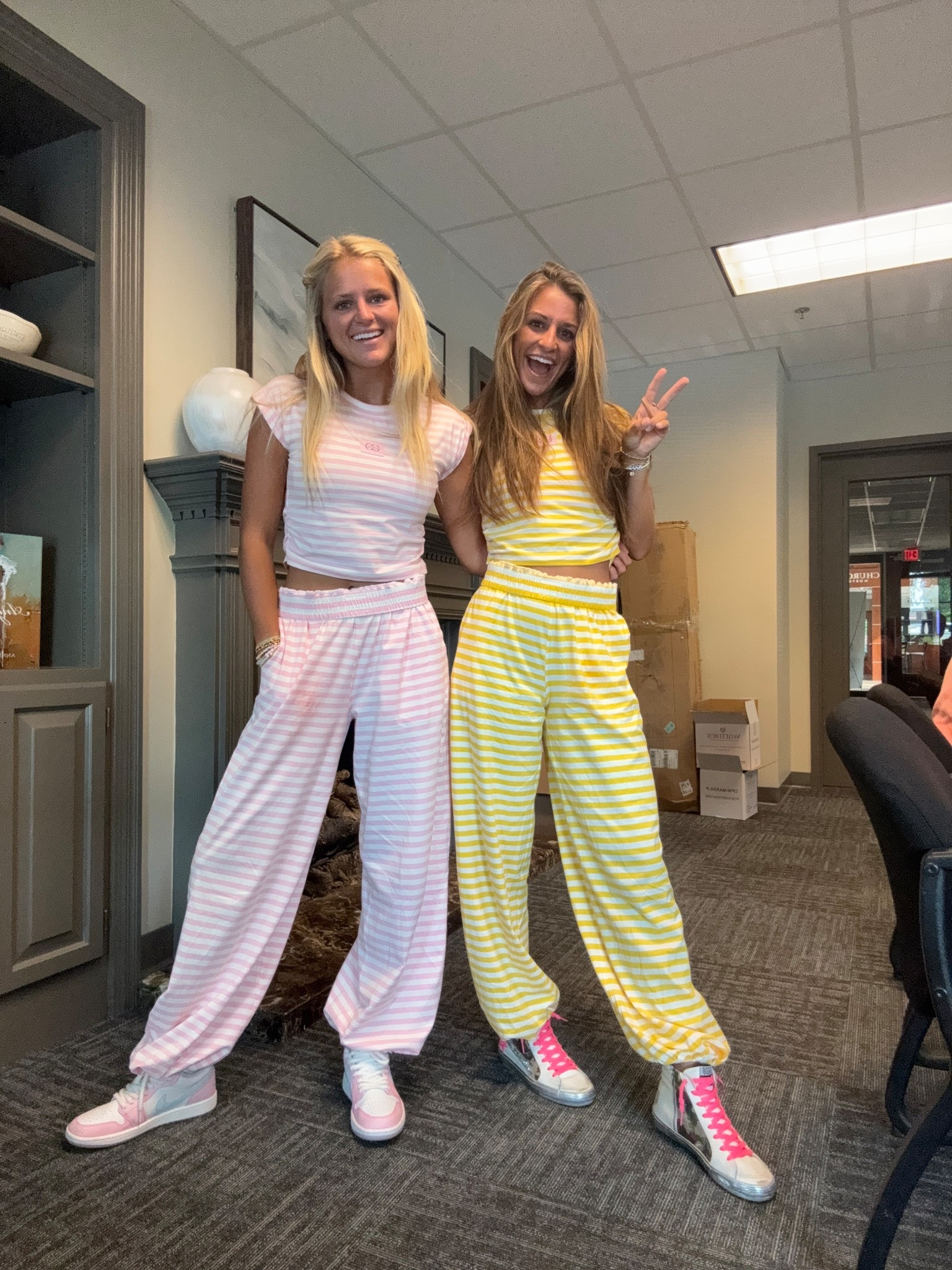 Showed up to work matching with my sister 🌸🌼 loving these new sets 😍 

#LTKFindsUnder100 #LTKStyleTip