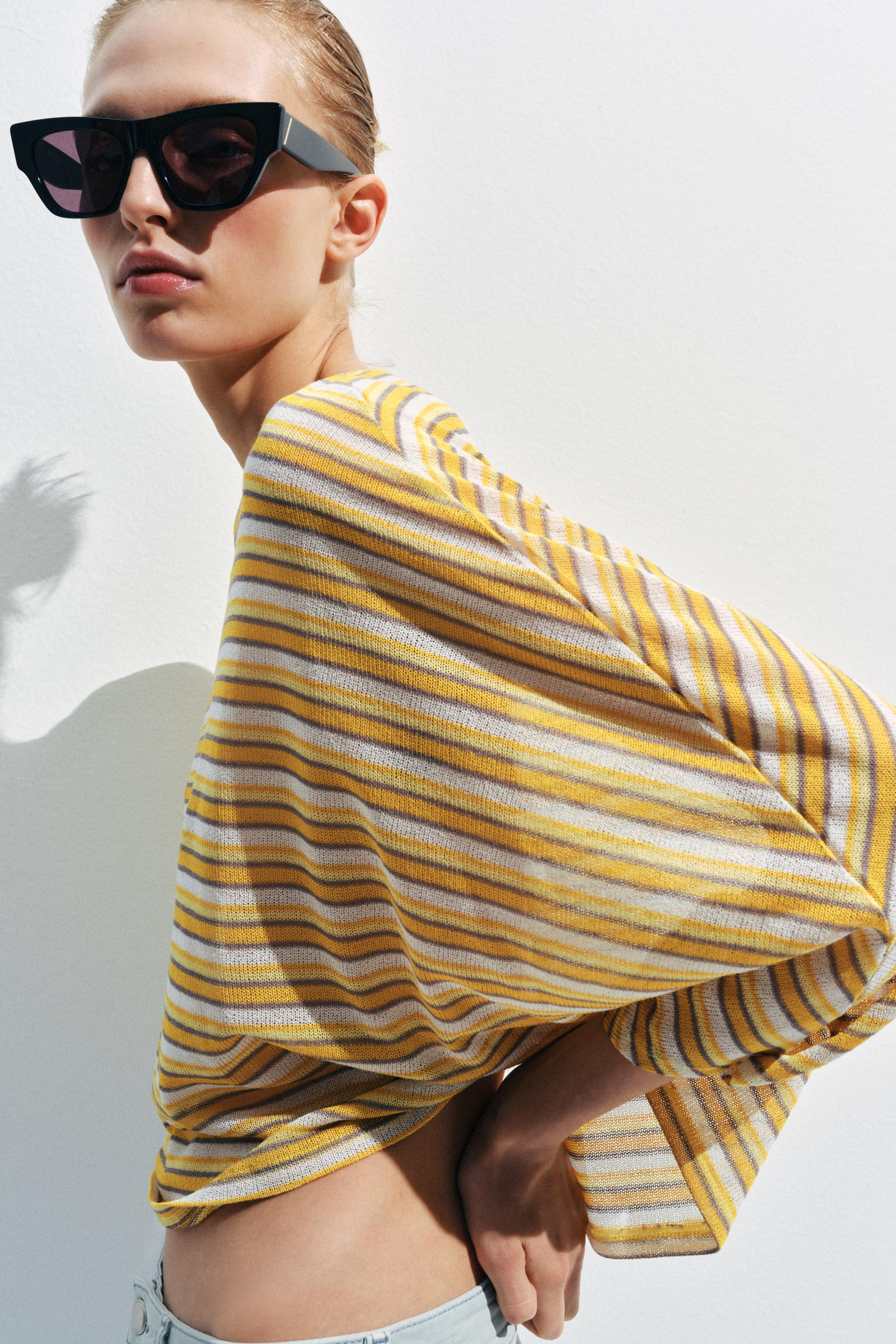 STRIPED RUSTIC CAPE T-SHIRT | Zara UK