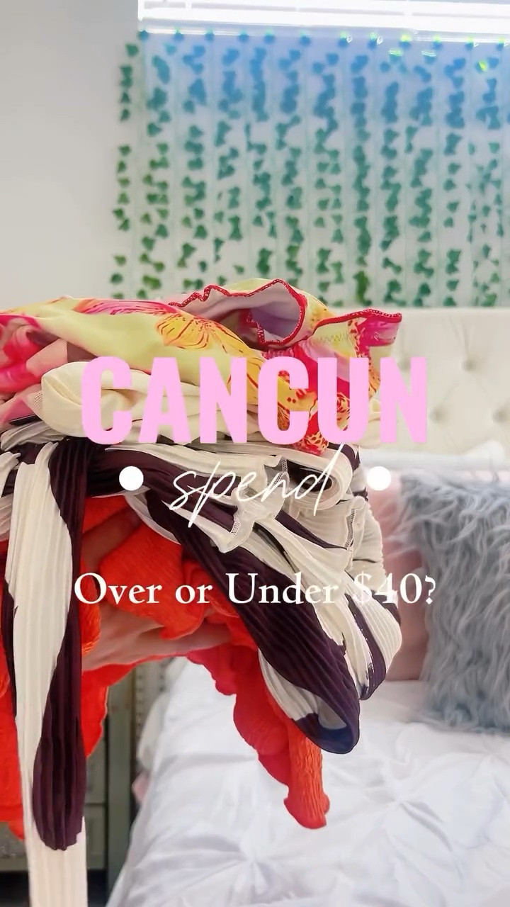Cancun outfit haul ~ everything I spent 🛍️🏝️🌸

Would you spend over $40 for any of these?! 💸👙🌊
•
•
•
•
•
•
Finance girl, clothing haul, vacation fits, beach trip, budgeting tips

#outfit #ootd #fitcheck #fyp