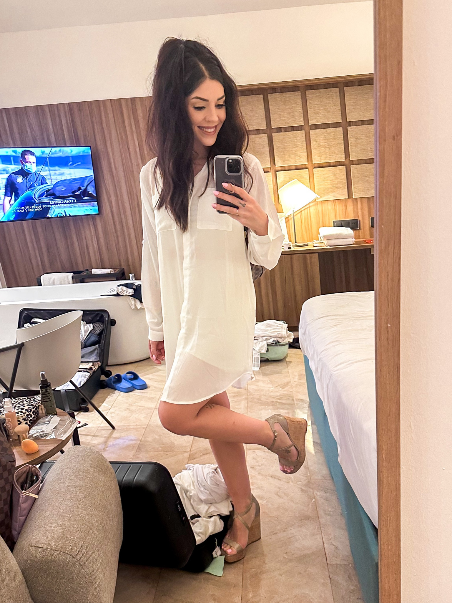 Button up dress - vacation dinner fit 

#LTKstyletip #LTKfit #LTKtravel