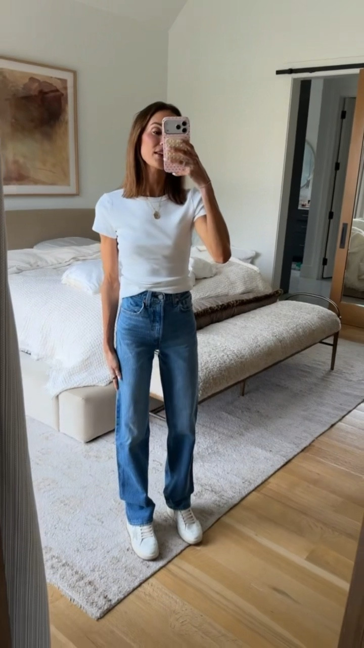 obsessed with these new levi’s! 😍