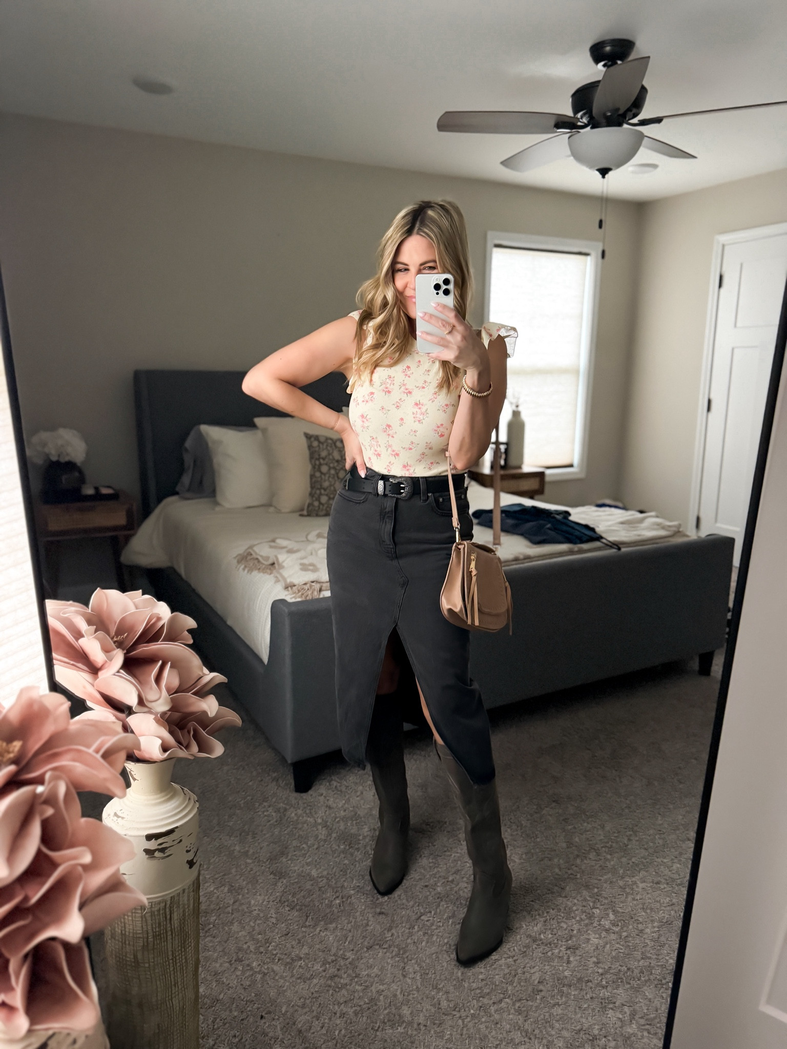 A little country look. Spring fashion, date night, Nashville. 

#LTKstyletip #LTKover40 #LTKSeasonal