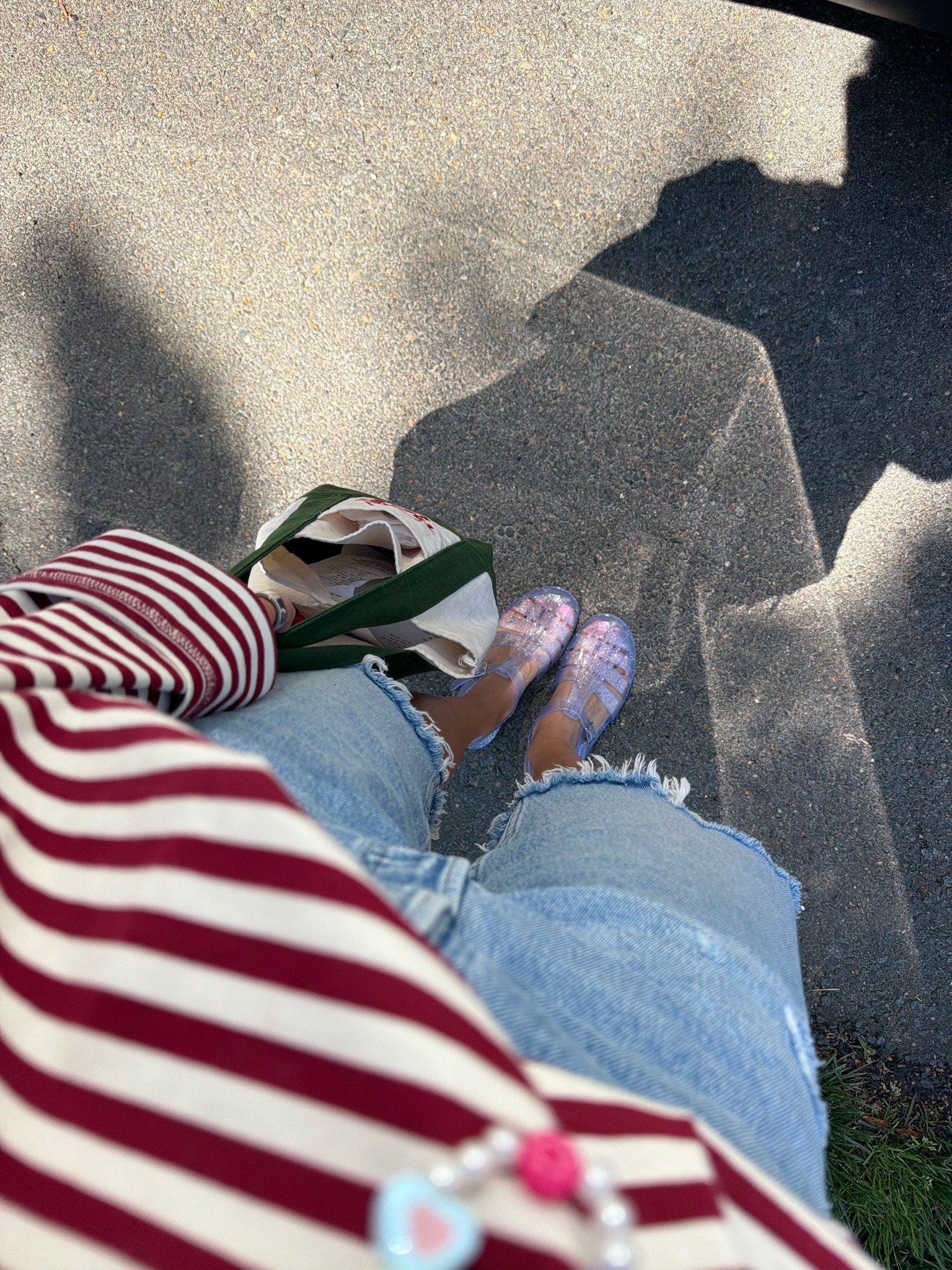 I’m a women’s size 6.5 and got a 4 in these!