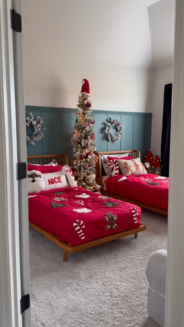 Here is your sign to decorate your kids room for Christmas 

#LTKHoliday

#LTKKids #LTKSeasonal #LTKHome