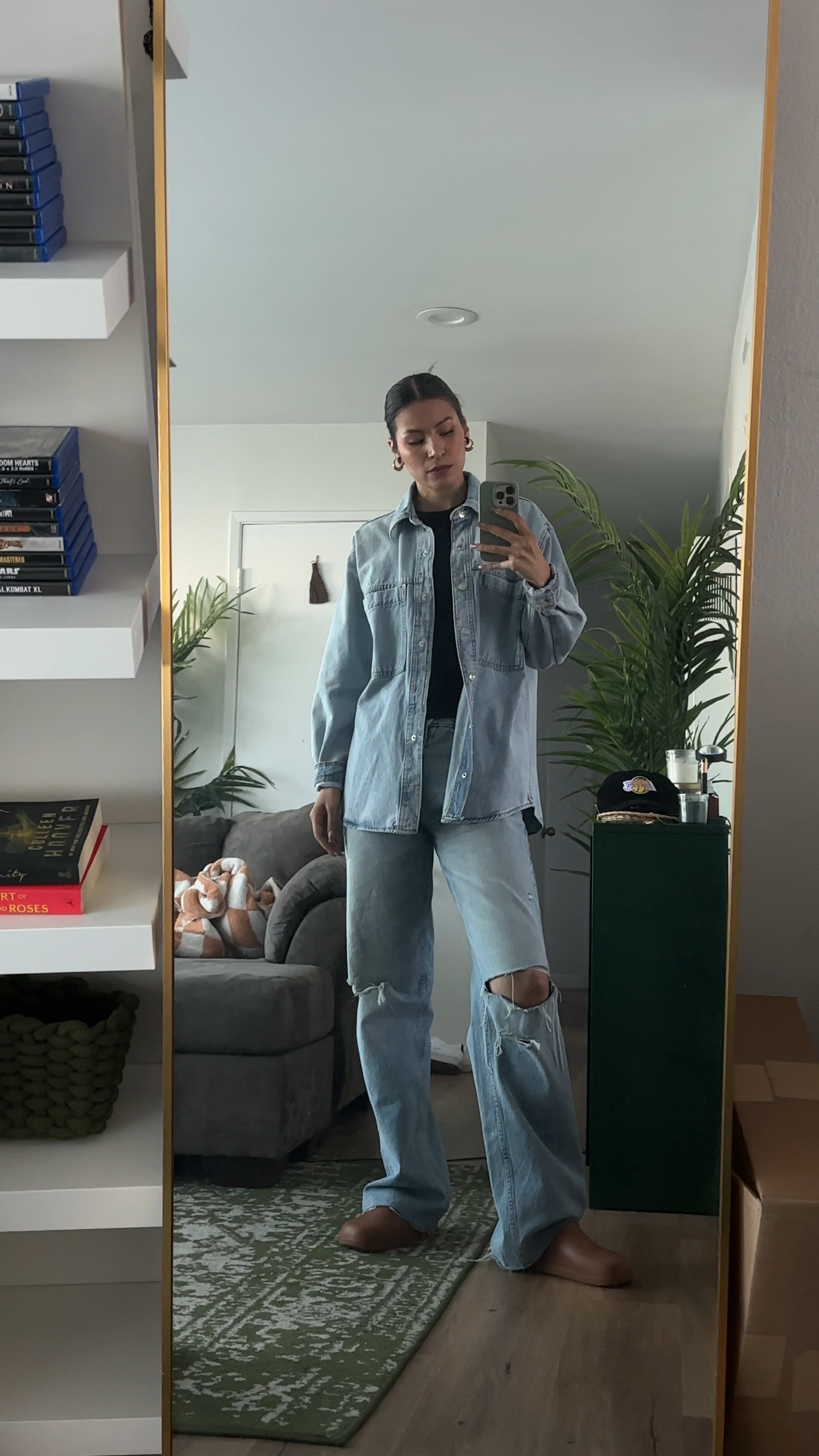 Chill coldish work outfit of the day. Jeans are Zara and they are tall girl friendly! 