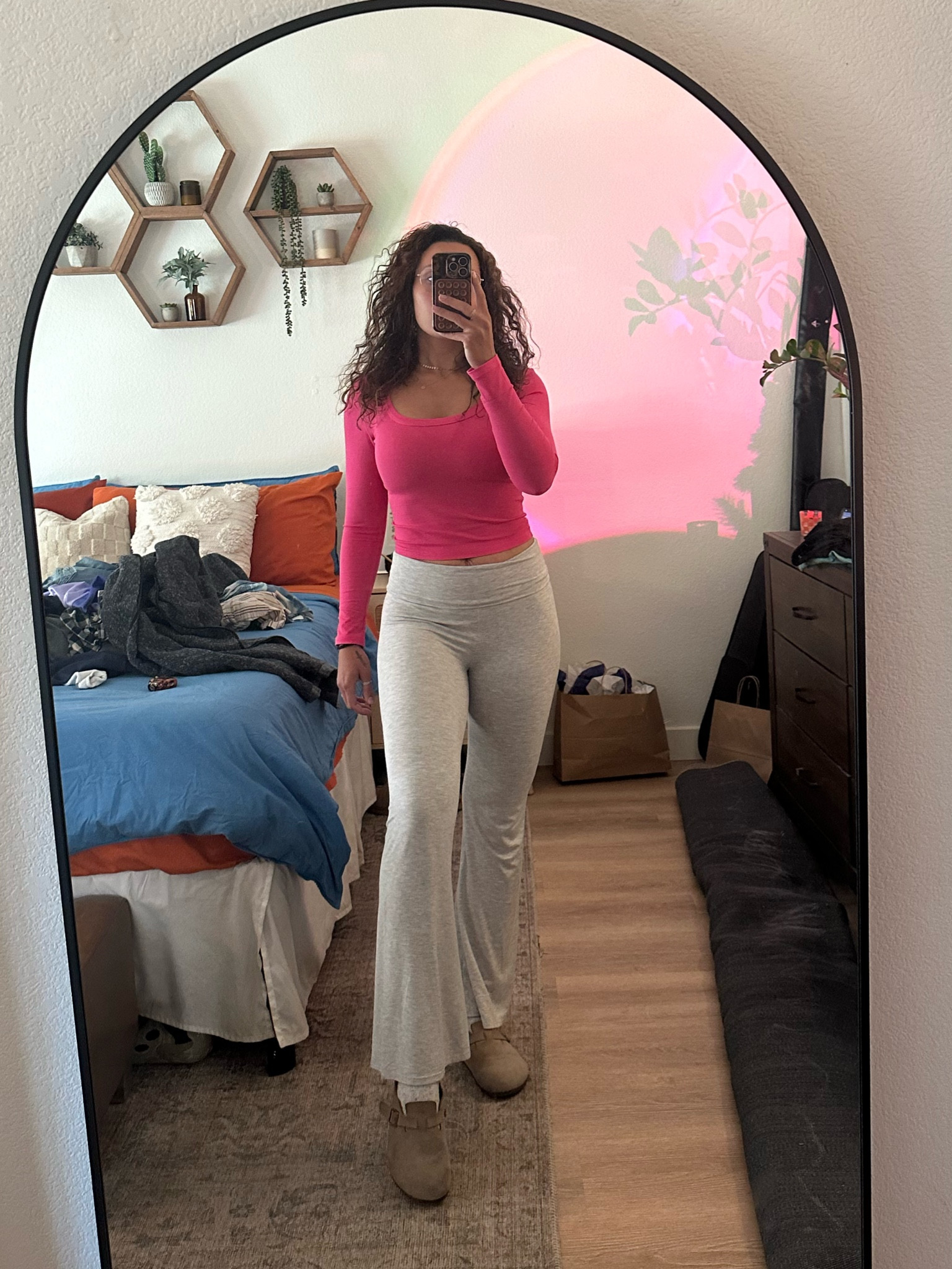 Ignore my messy room 🙃🤪 loving these pieces from Amazon for WFH 💖 these pants are such good skims dupes. I’m 5 10” for reference and wearing all mediums

#LTKStyleTip #LTKU #LTKFindsUnder50