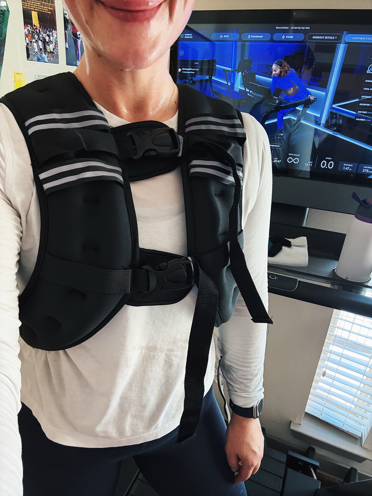 2.19.25 Weighted vest walk this morning. I am wearing the 20 lb. weighted vest. 💪🏻❤️

#LTKFitness #LTKActive